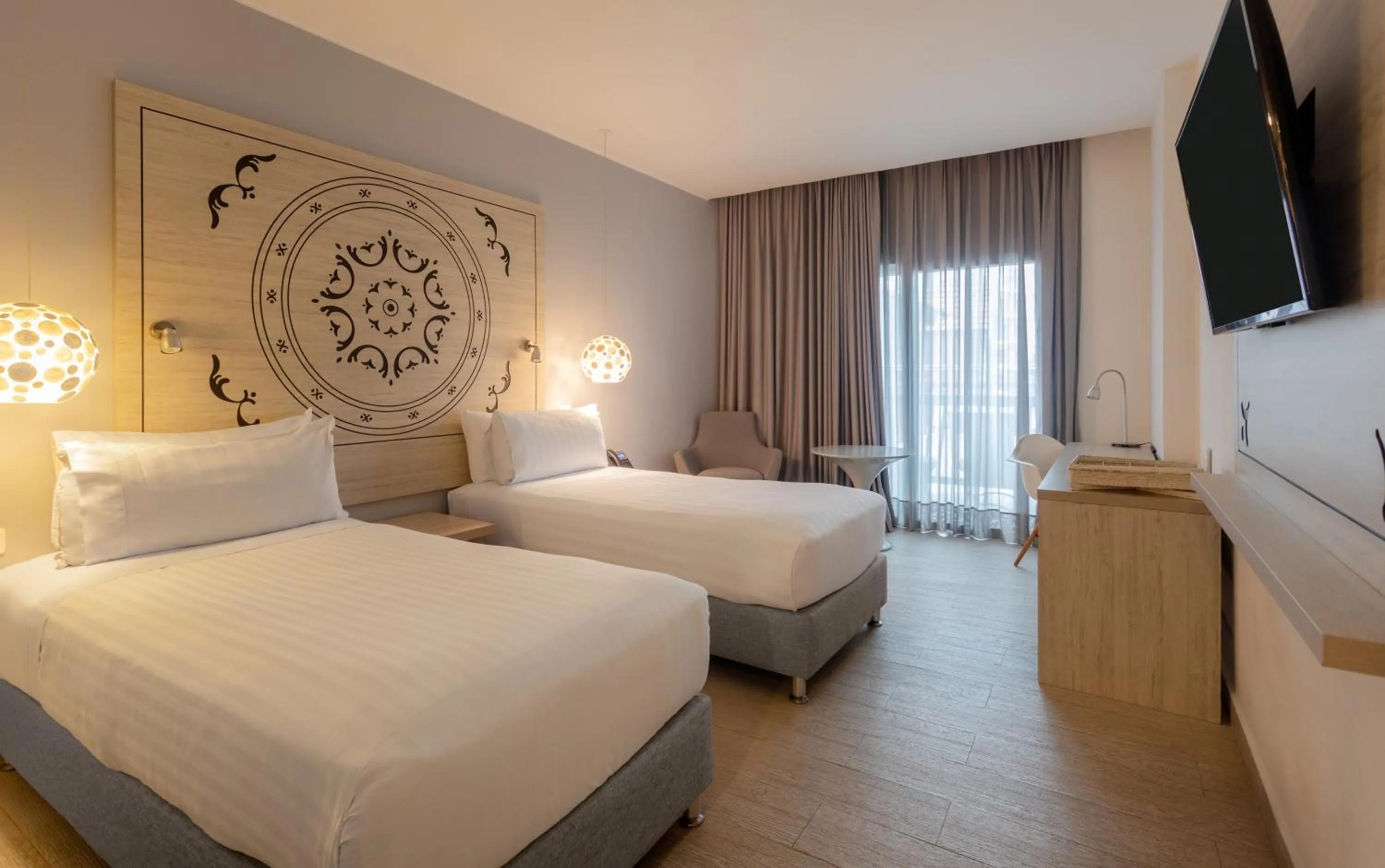Bed in Grand Sirenis Cartagena