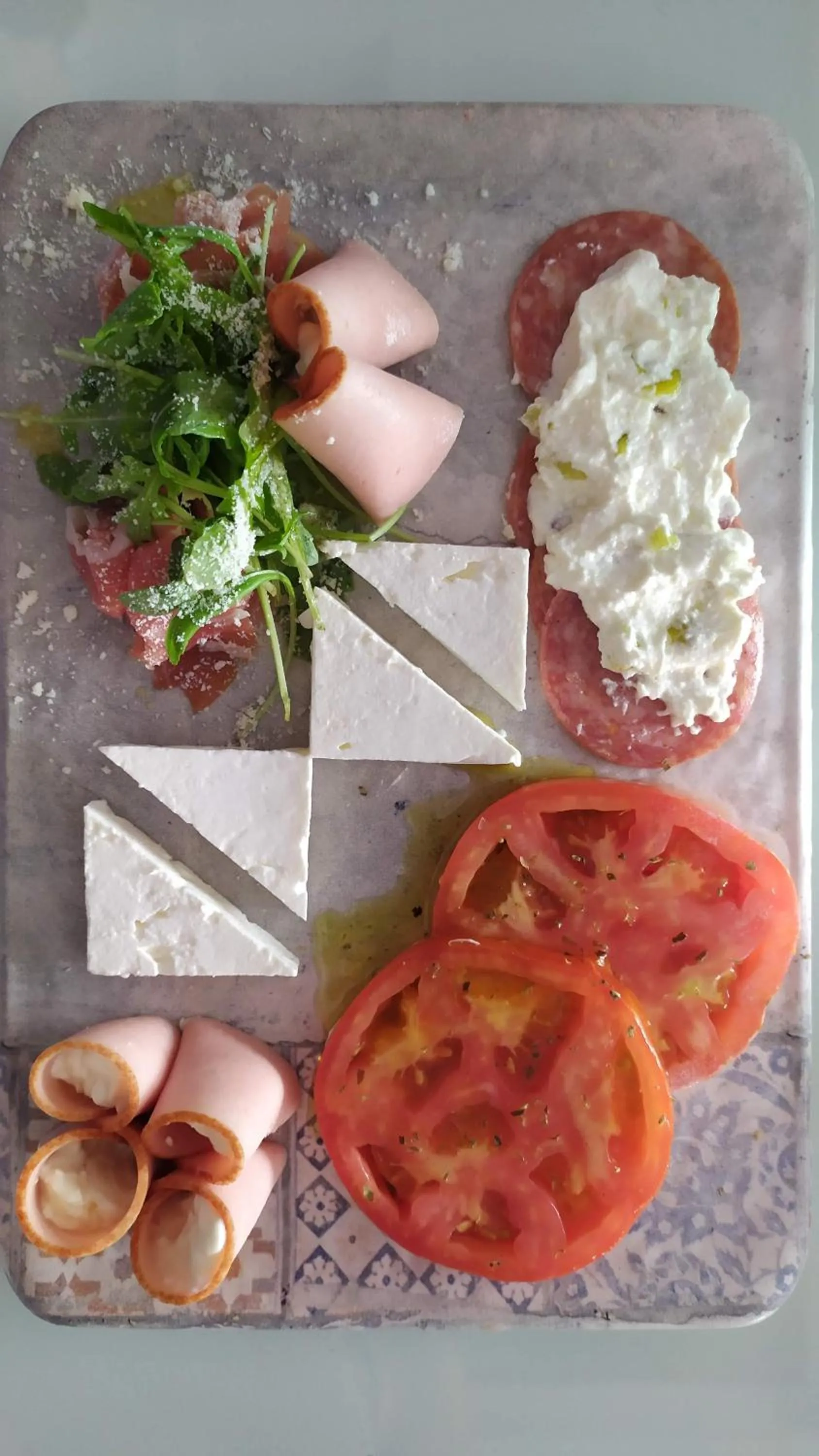 Food and drinks in Hotel Plaza