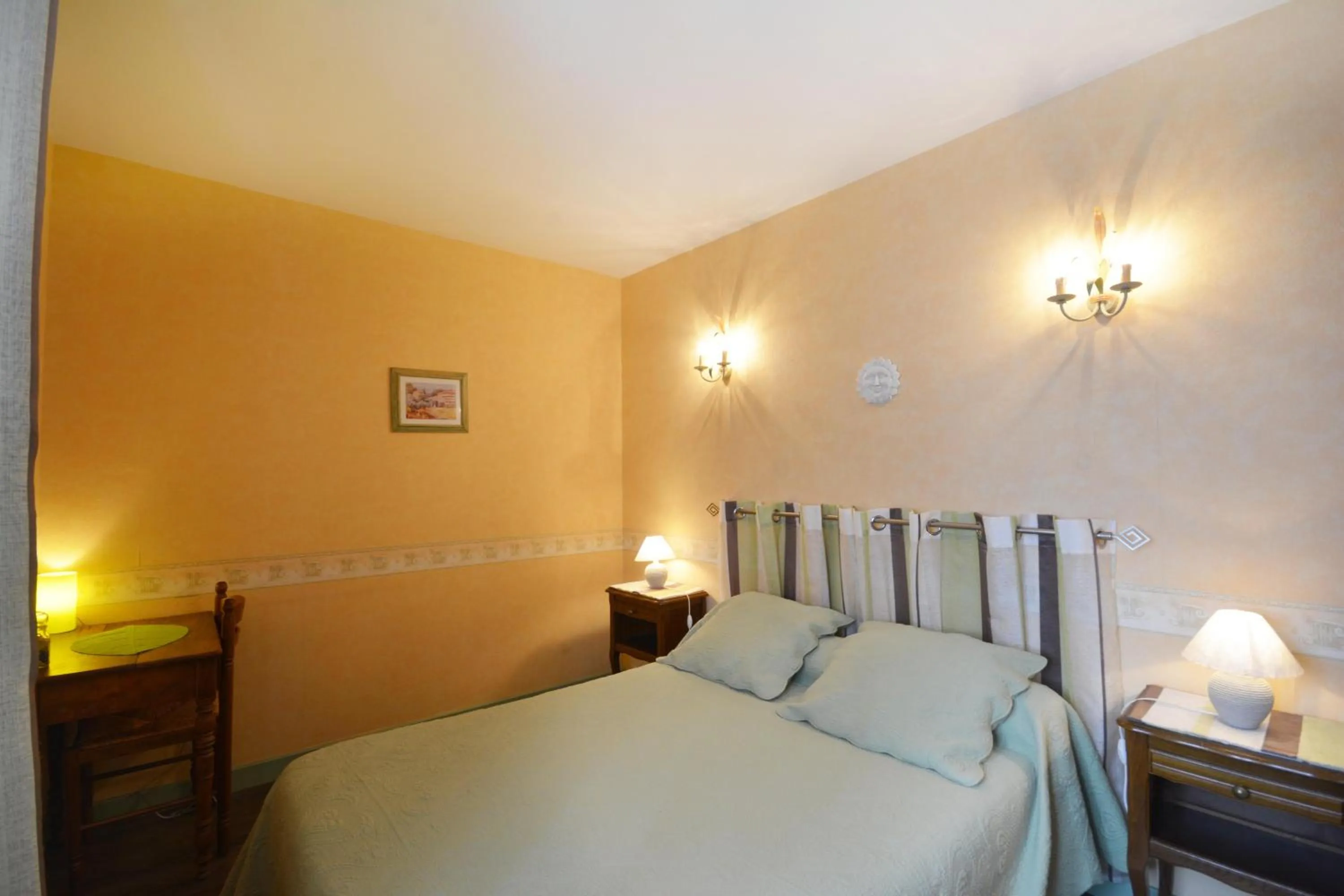 Bed in Chambre d'Hôtes Au Vieux Chêne