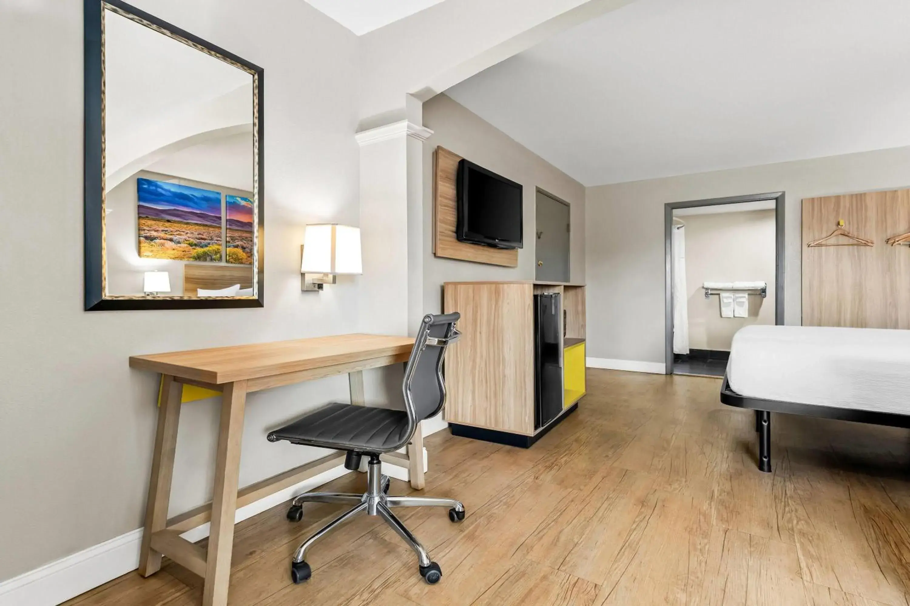 Bed in Days Inn by Wyndham Nacogdoches/SFA University/Downtown Bed in Days Inn by Wyndham Nacogdoches/SFA University/Downtown