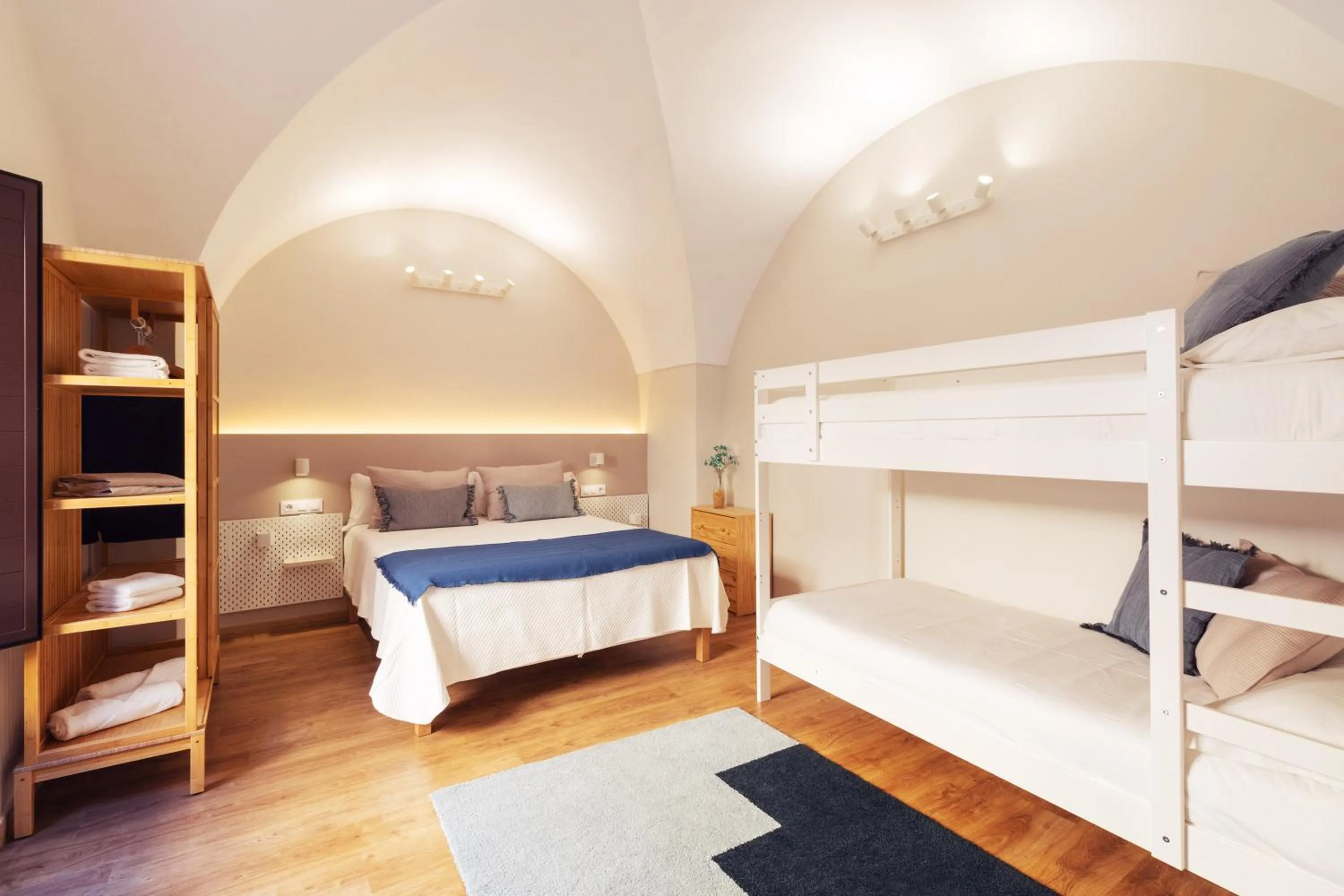 Bed in Apartamentos Plaza Mayor 35