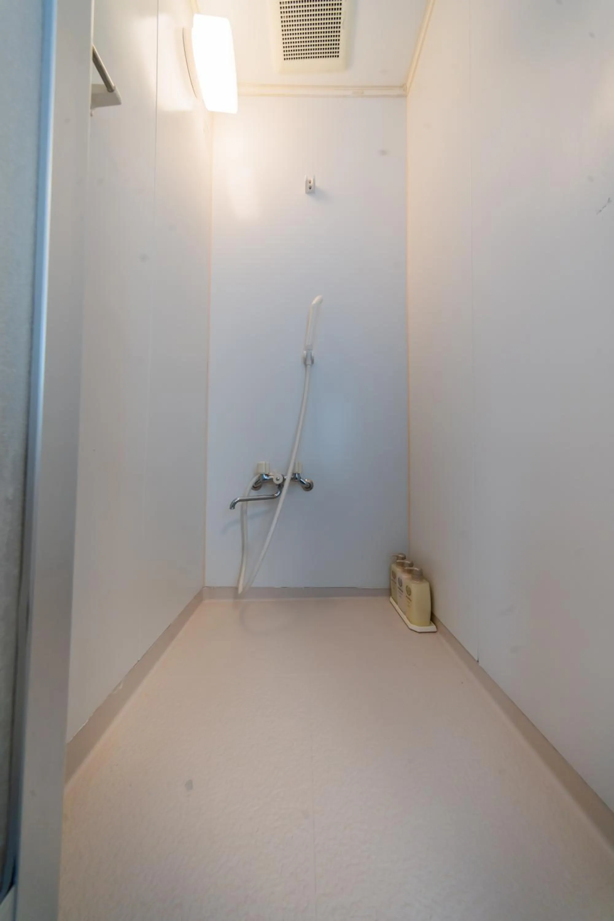 Shower in Tokyo SA Ryokan