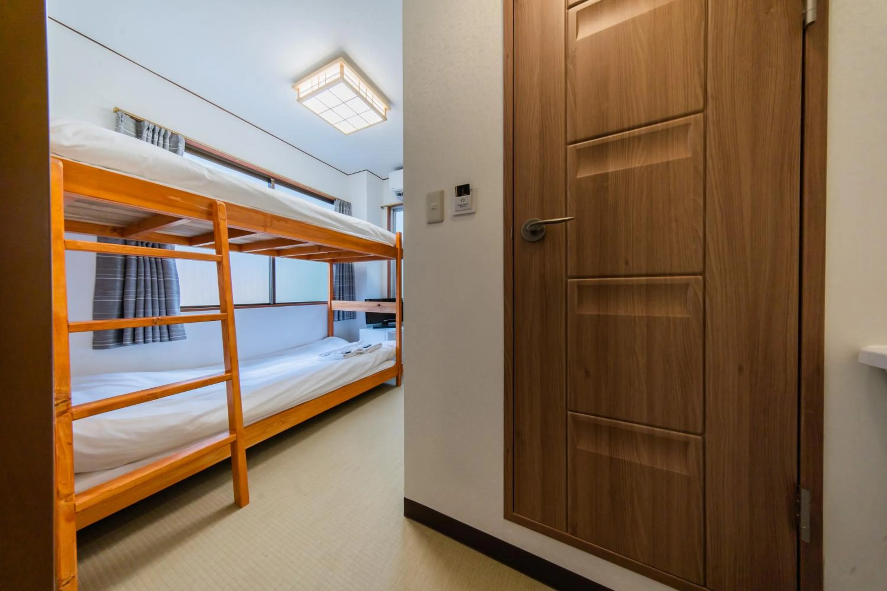 bunk bed, Bed in Tokyo SA Ryokan