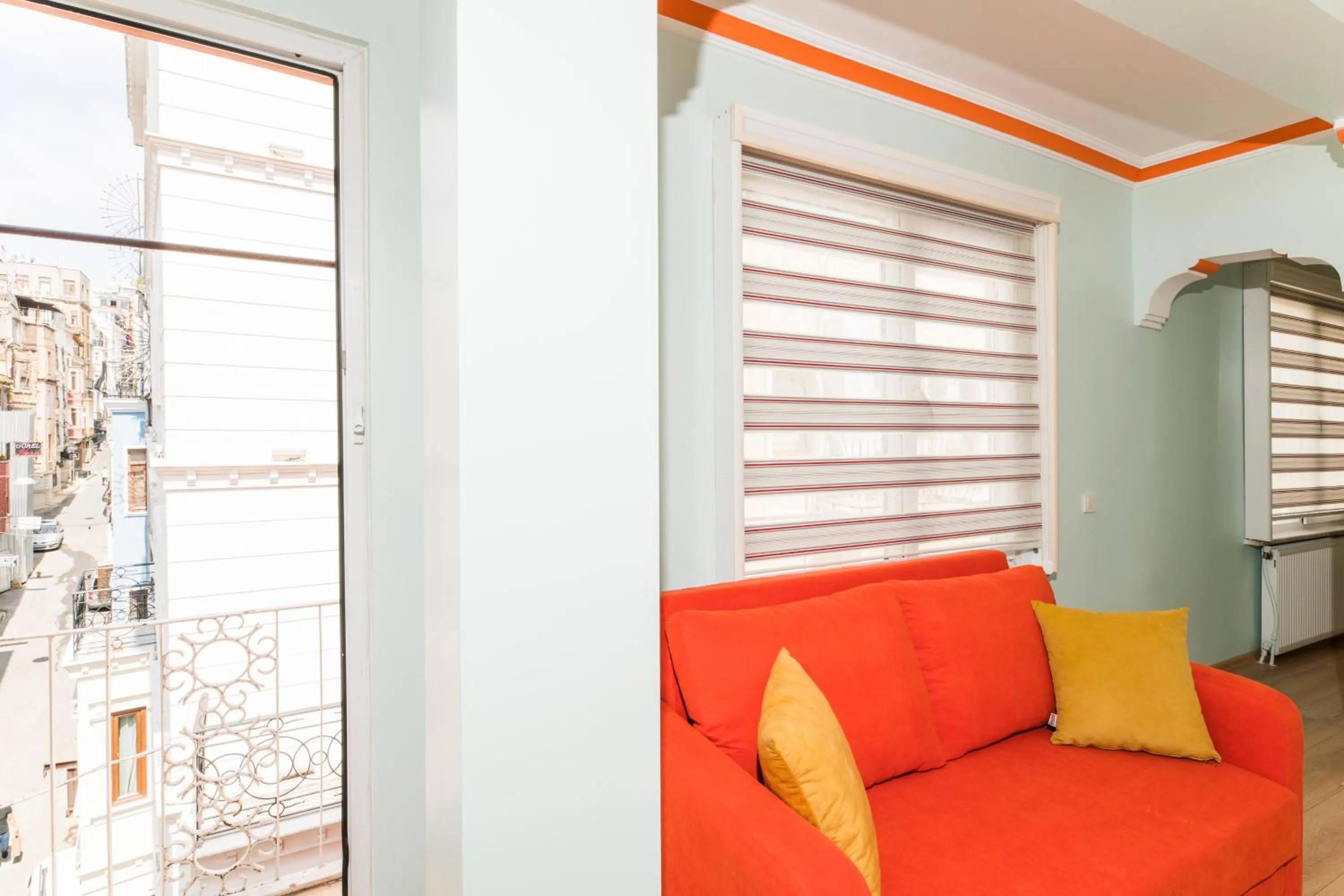 TAXİM ELEGANCE SUİTES