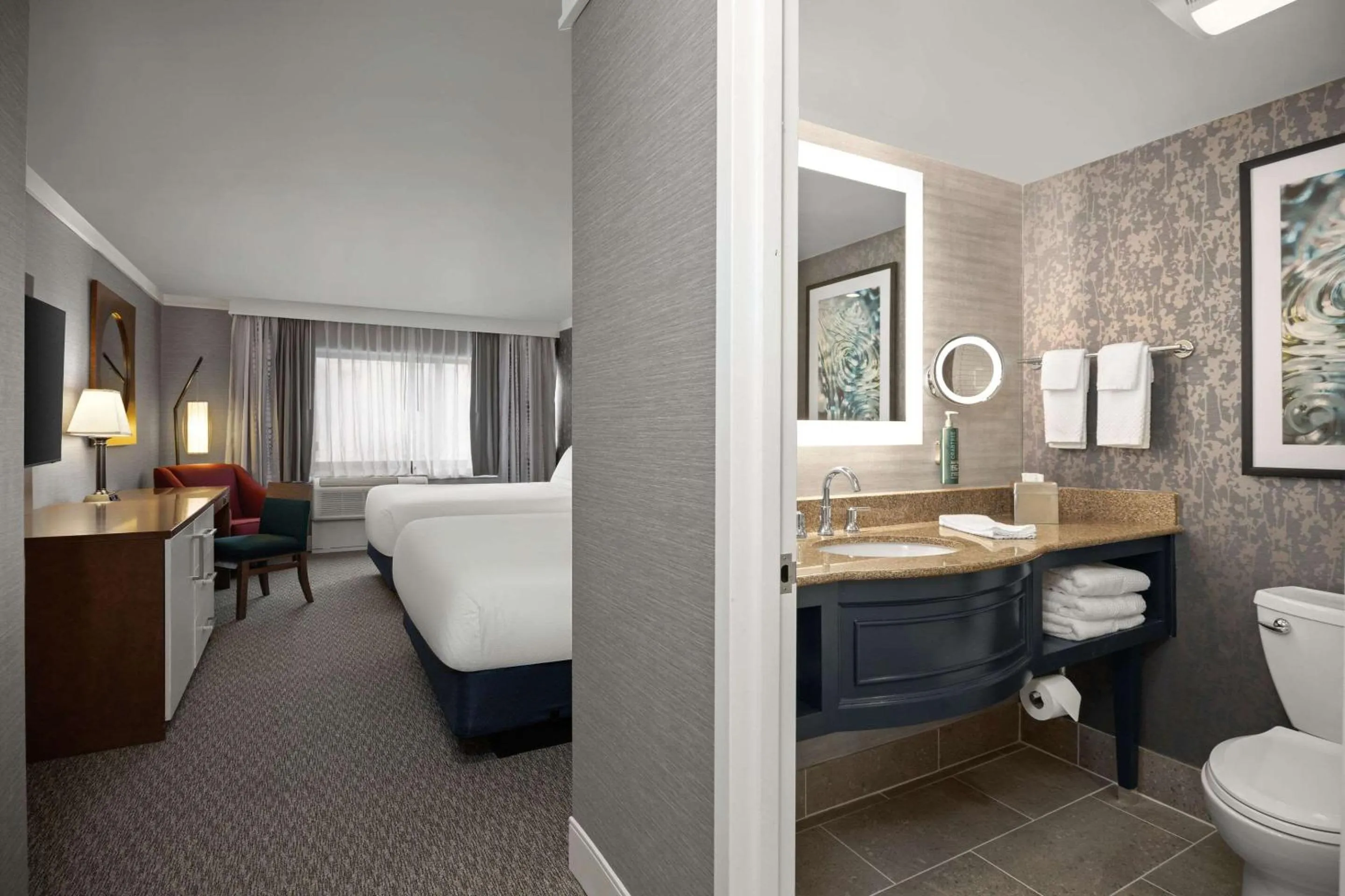 Bathroom, Bed in Radisson Hotel Corning