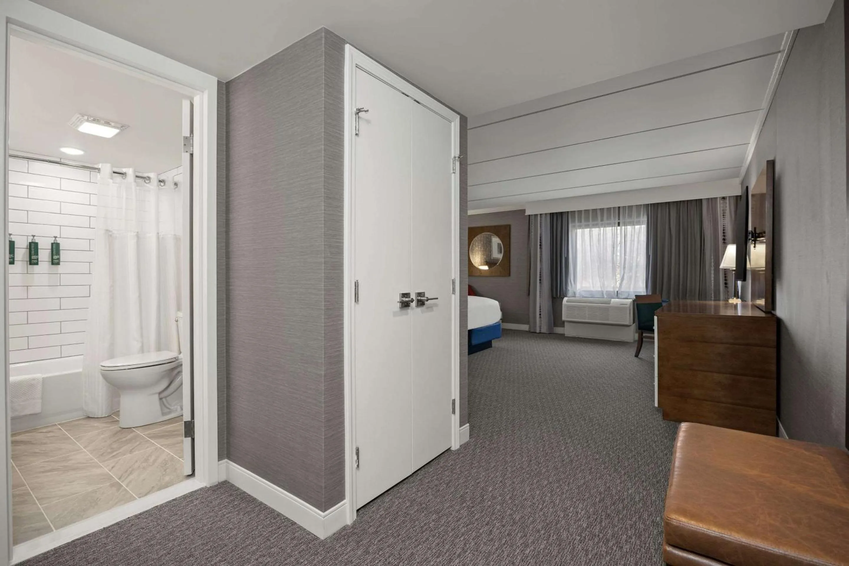 Bathroom, Bed in Radisson Hotel Corning