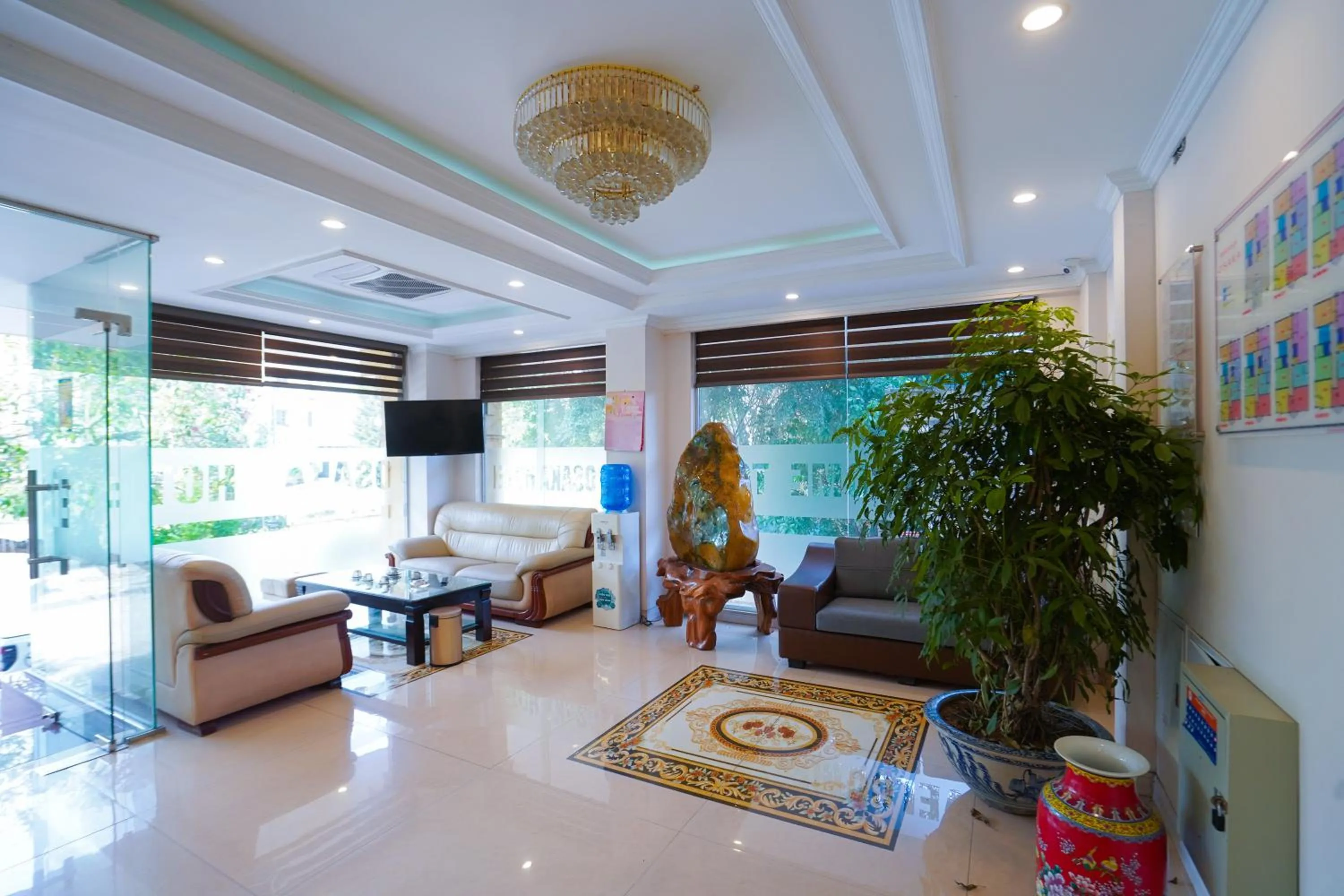 Lobby or reception in Osaka Ha Long Hotel