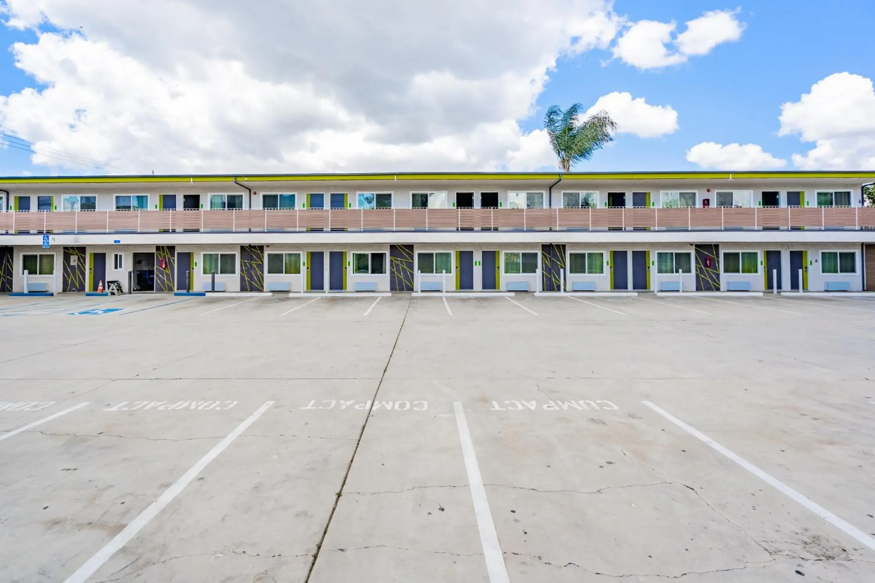 Exclusivo Inn and Suites Exclusivo Inn and Suites