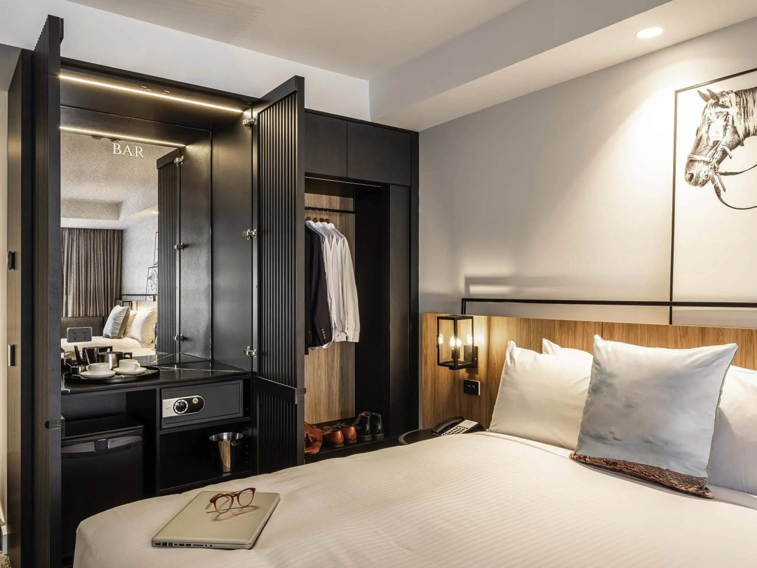 Bedroom, Bed in Mercure Sydney Rouse Hill Bedroom, Bed in Mercure Sydney Rouse Hill