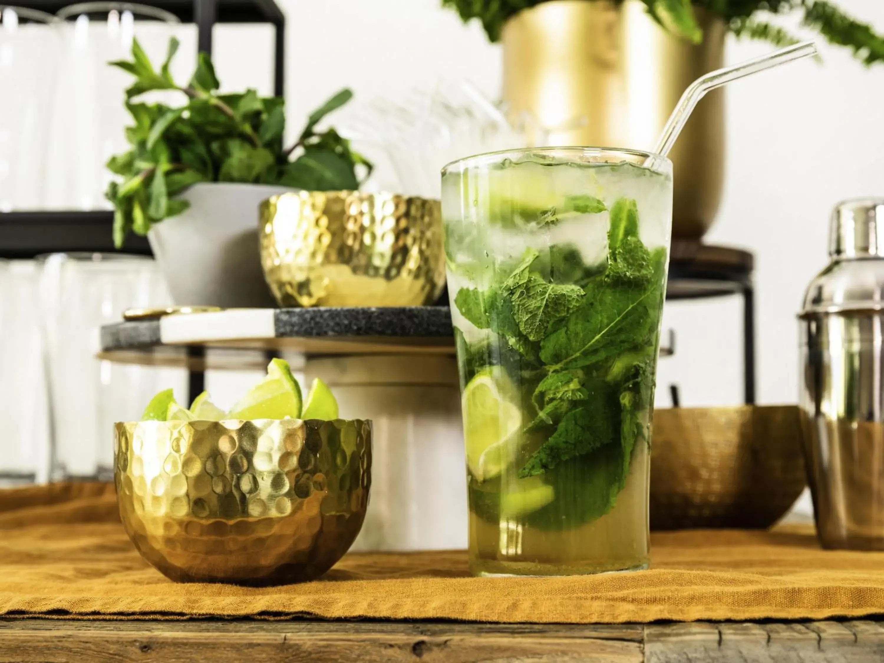 Lounge or bar in Mercure Sydney Rouse Hill Lounge or bar in Mercure Sydney Rouse Hill