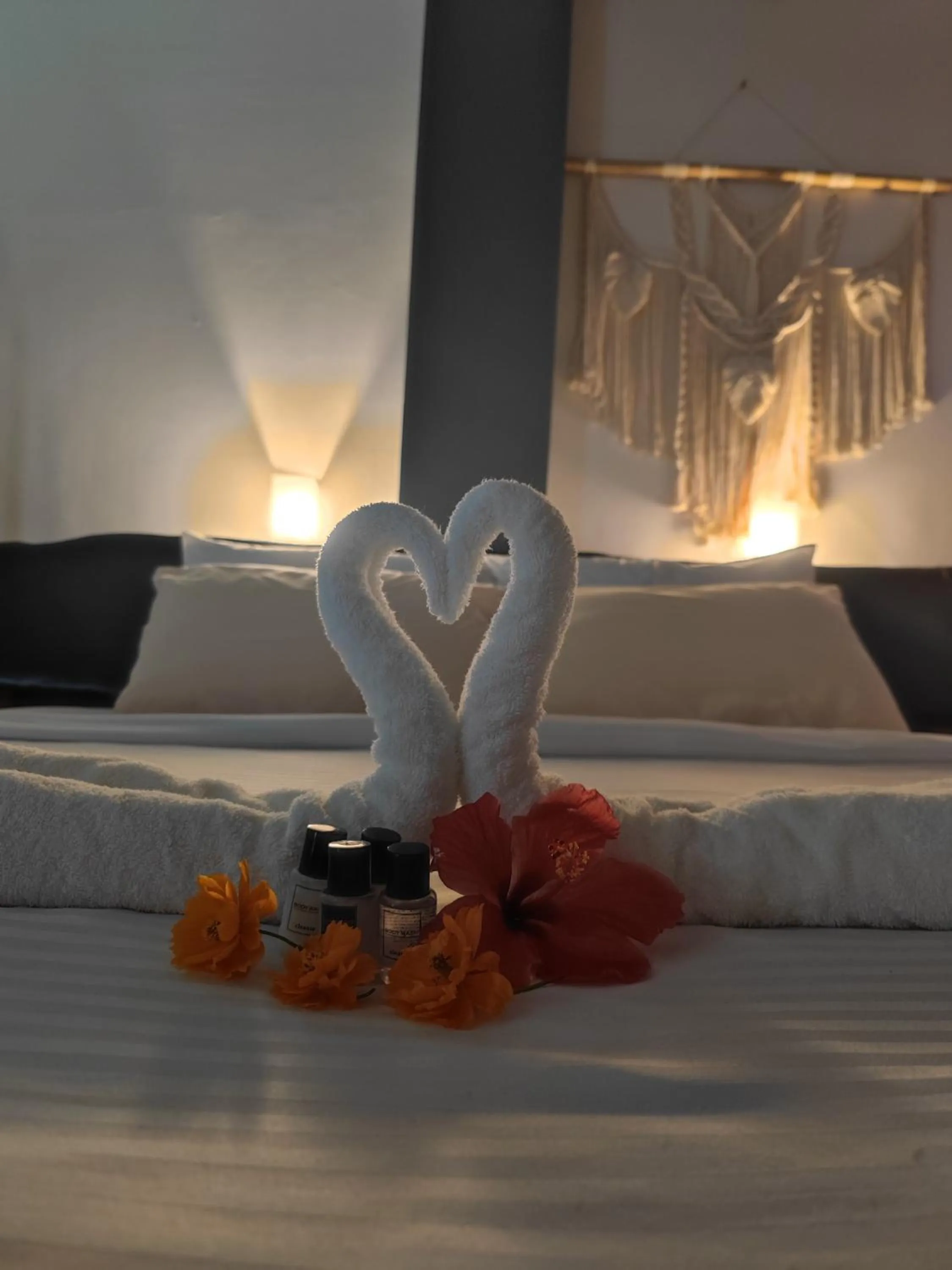 Bed in Daluyong Beach Resort