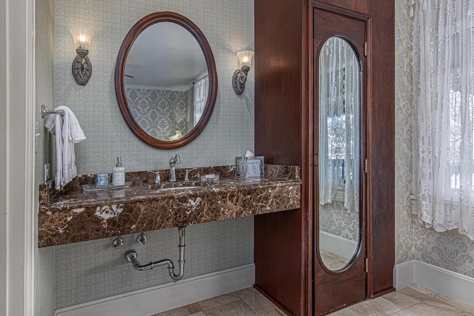 General Palmer Hotel