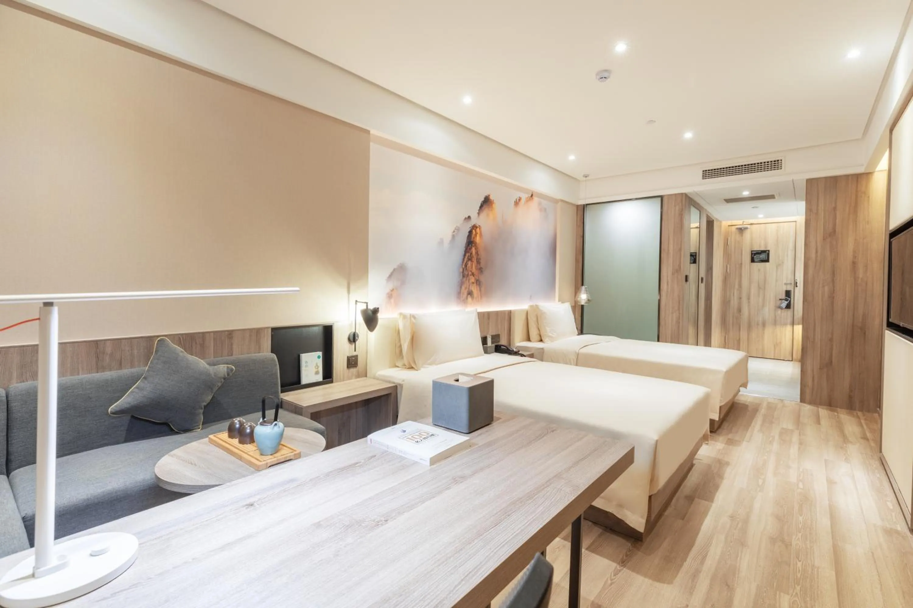 Bed in Atour Hotel Huaibei City Government Plaza