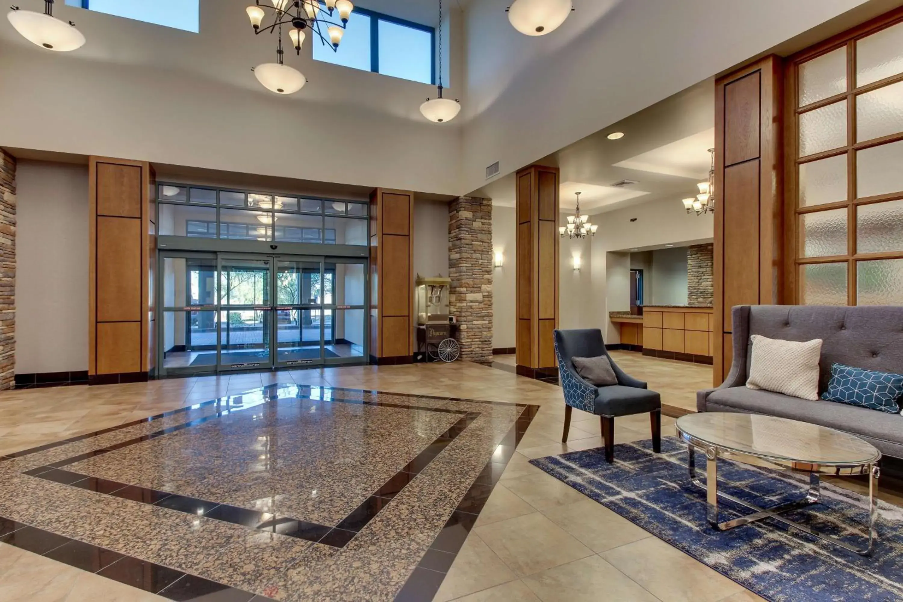Lobby or reception in Drury Inn & Suites Phoenix Happy Valley Lobby or reception in Drury Inn & Suites Phoenix Happy Valley