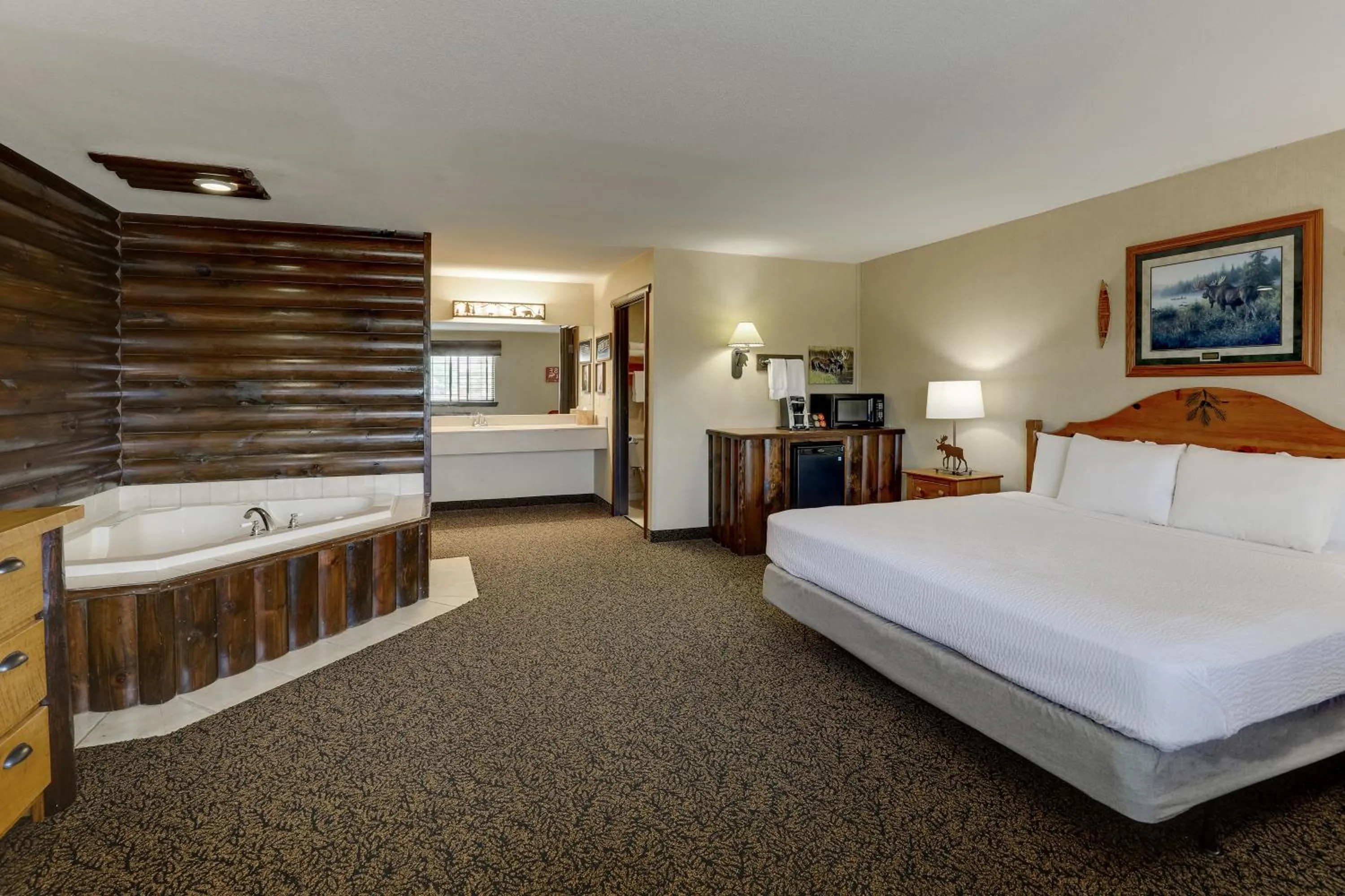 Photo of the whole room, Bed in Stoney Creek Hotel Columbia