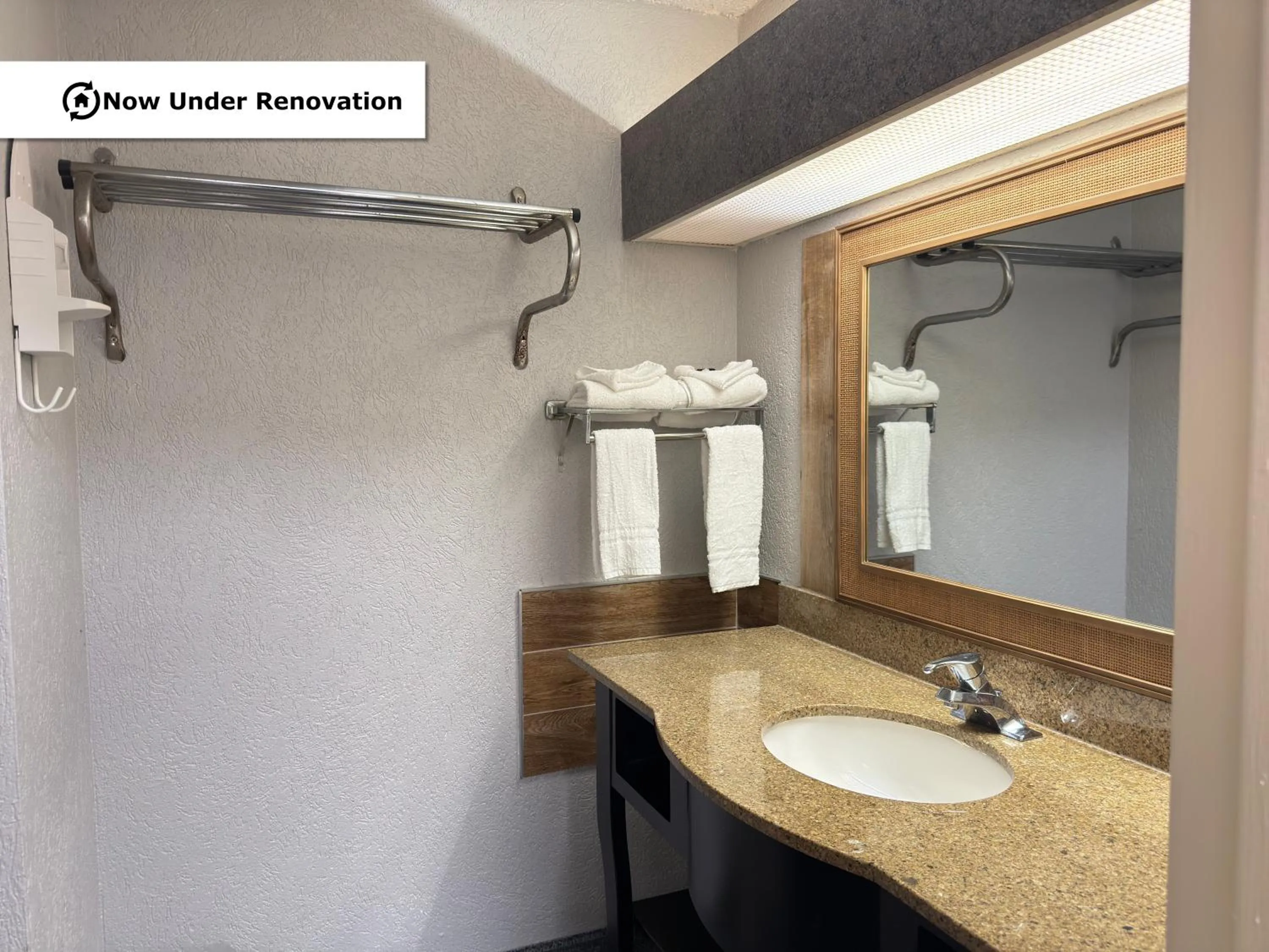 The Lodge Hotel and Banquets