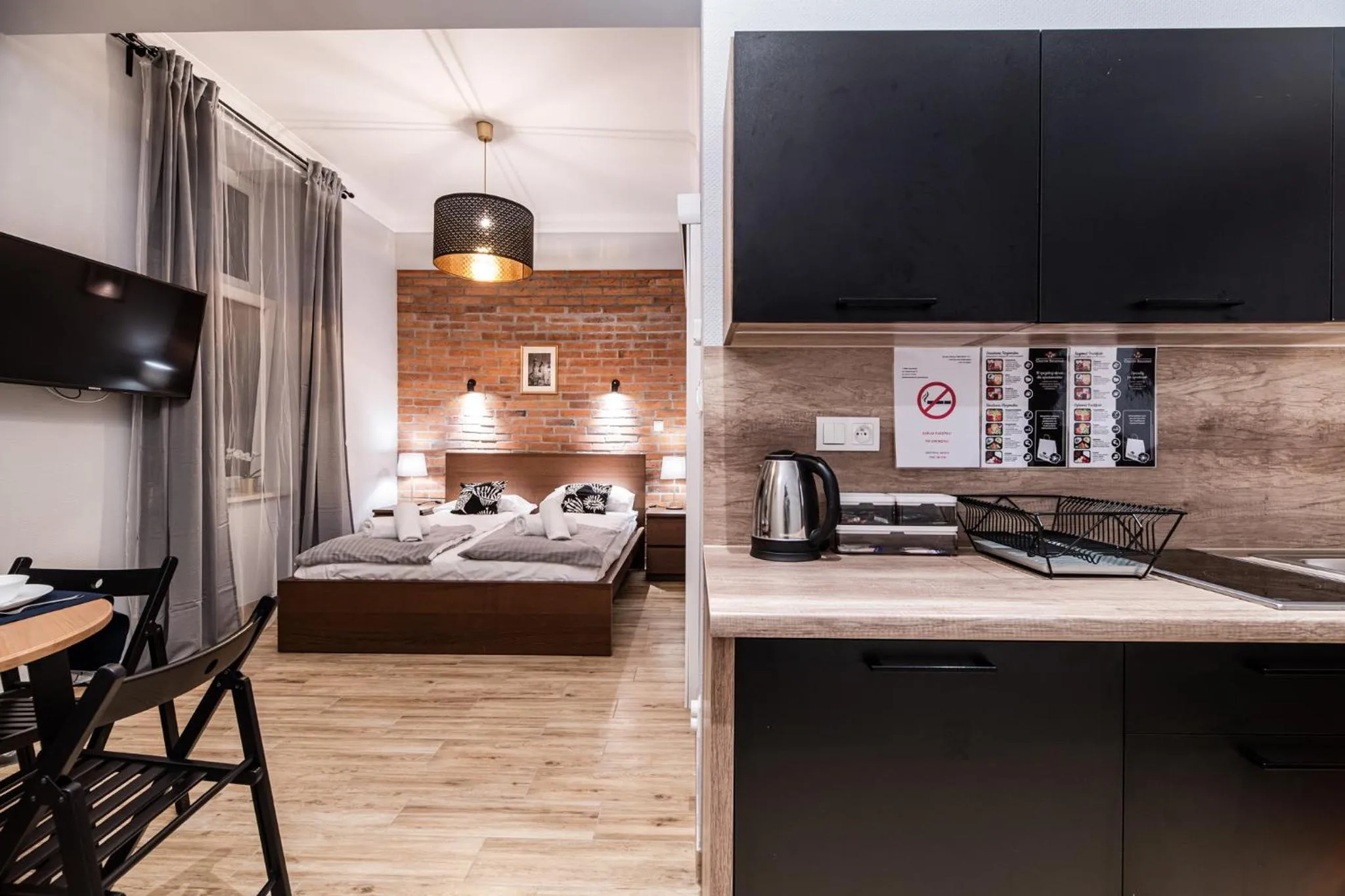 Coffee/tea facilities in Lubomirskiego 23 Residence - great location, 10 min to Main Square by foot, right next to Main Rail and Bus Station