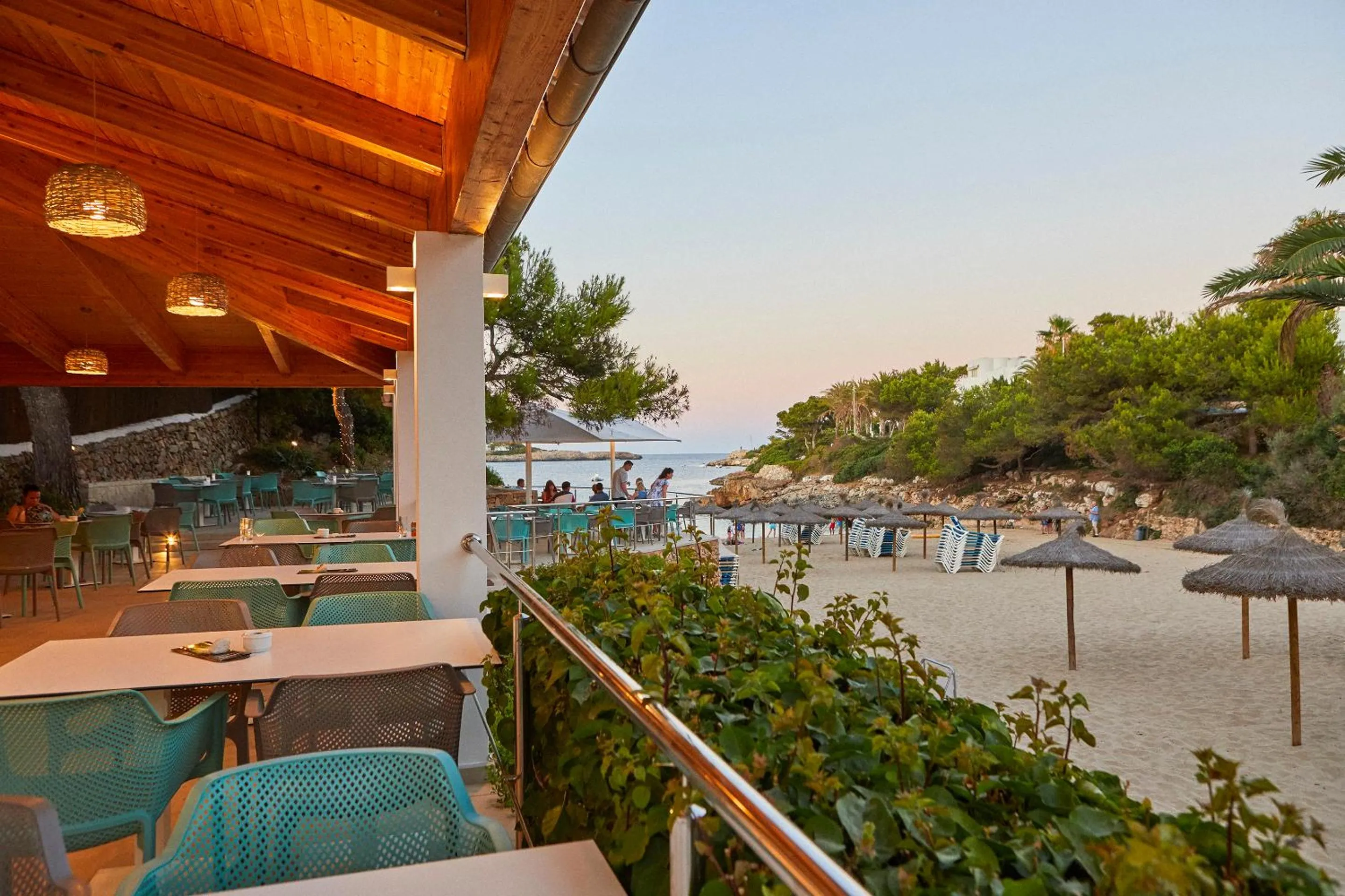 Restaurant/places to eat in Hotel Rocamarina - Adults Only