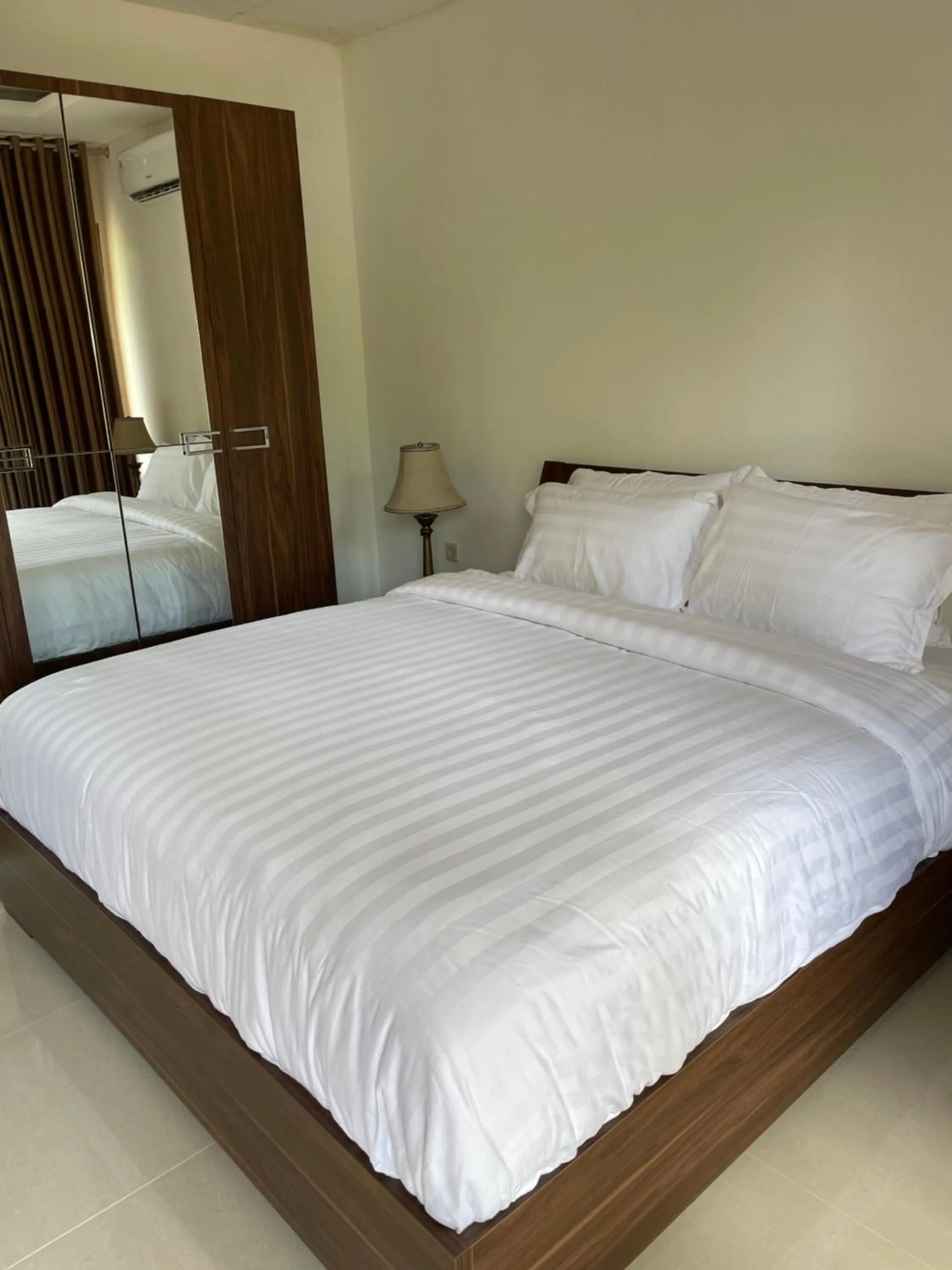 Bed in Red island villas