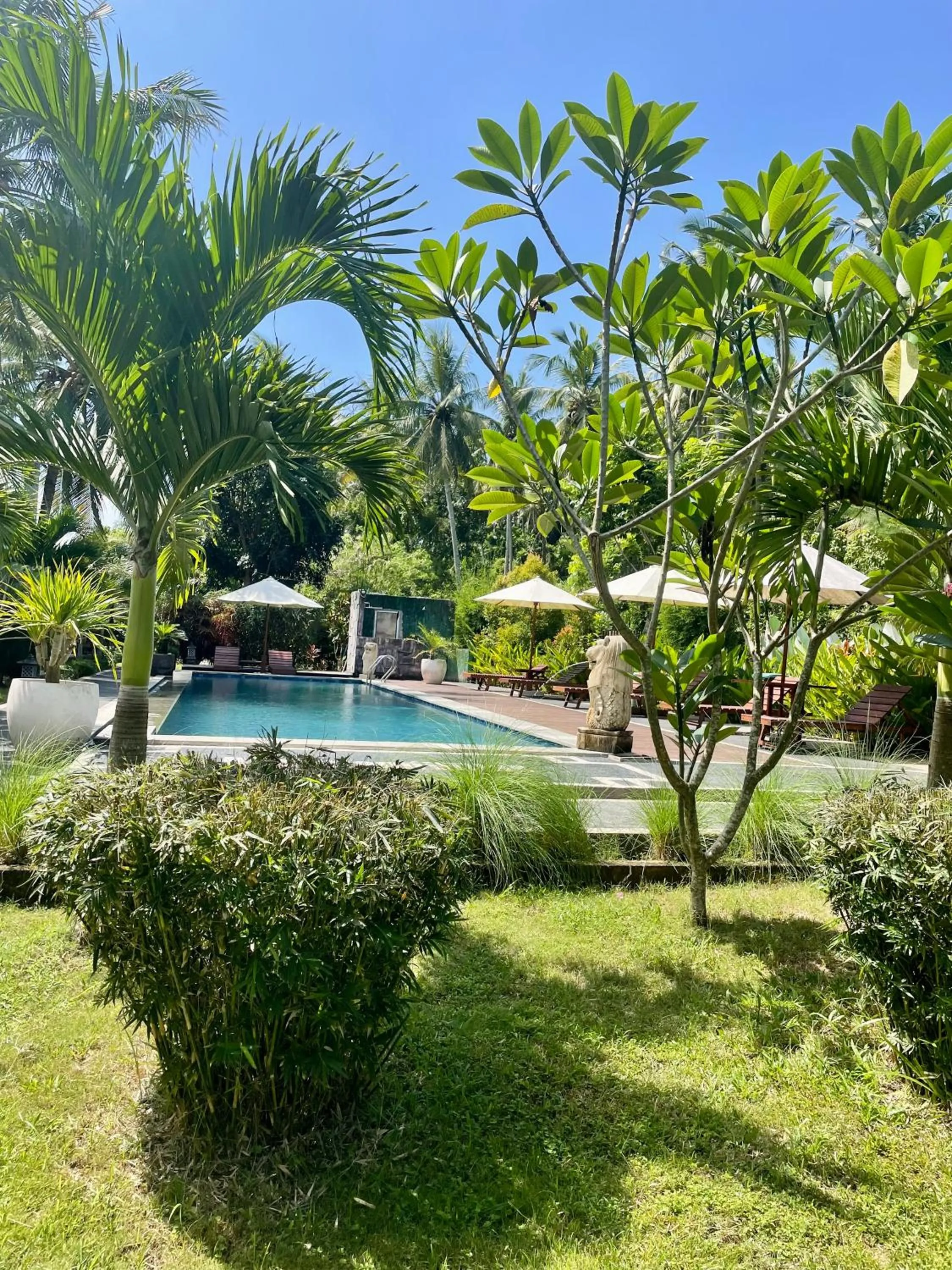 Red island villas