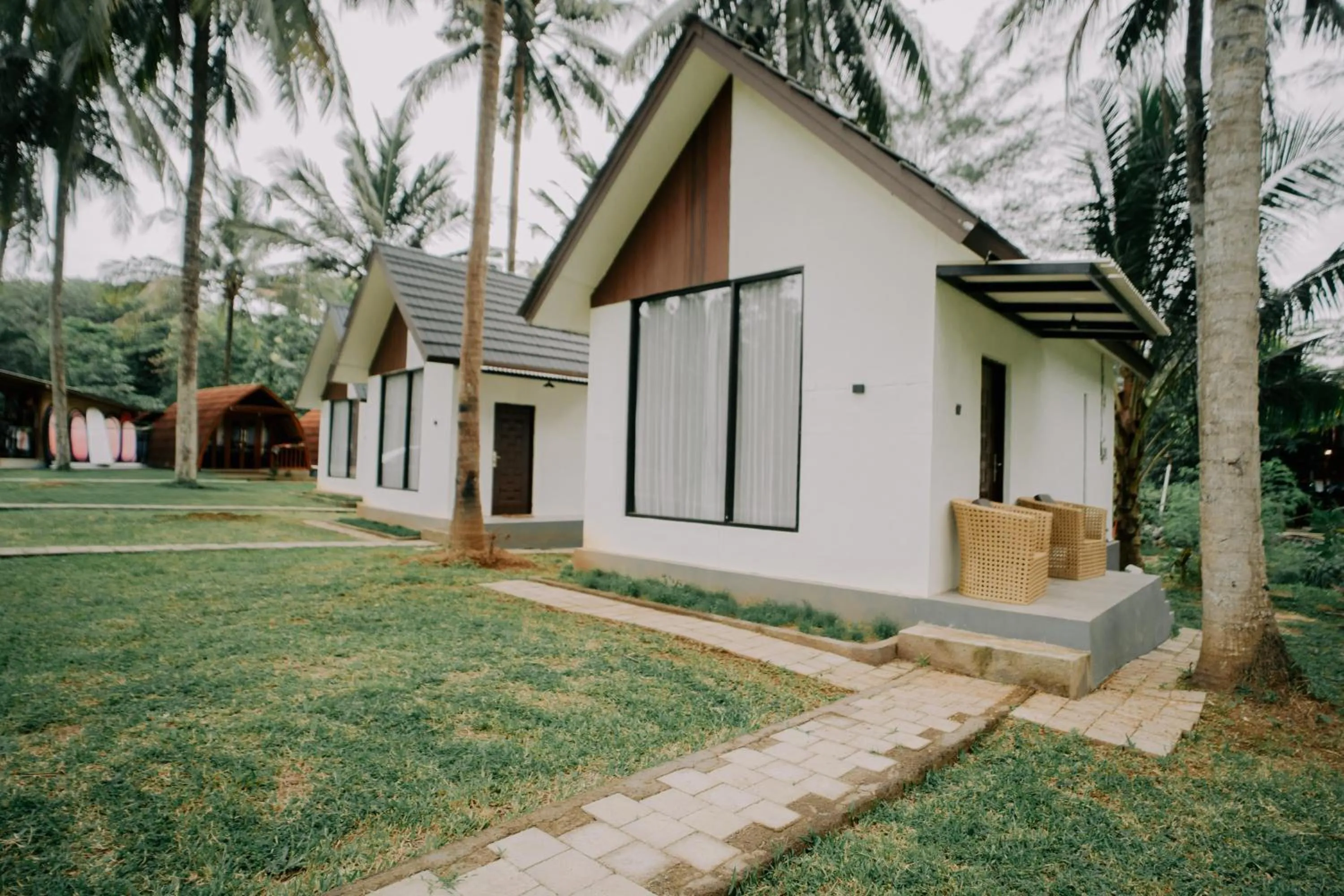 Red island villas