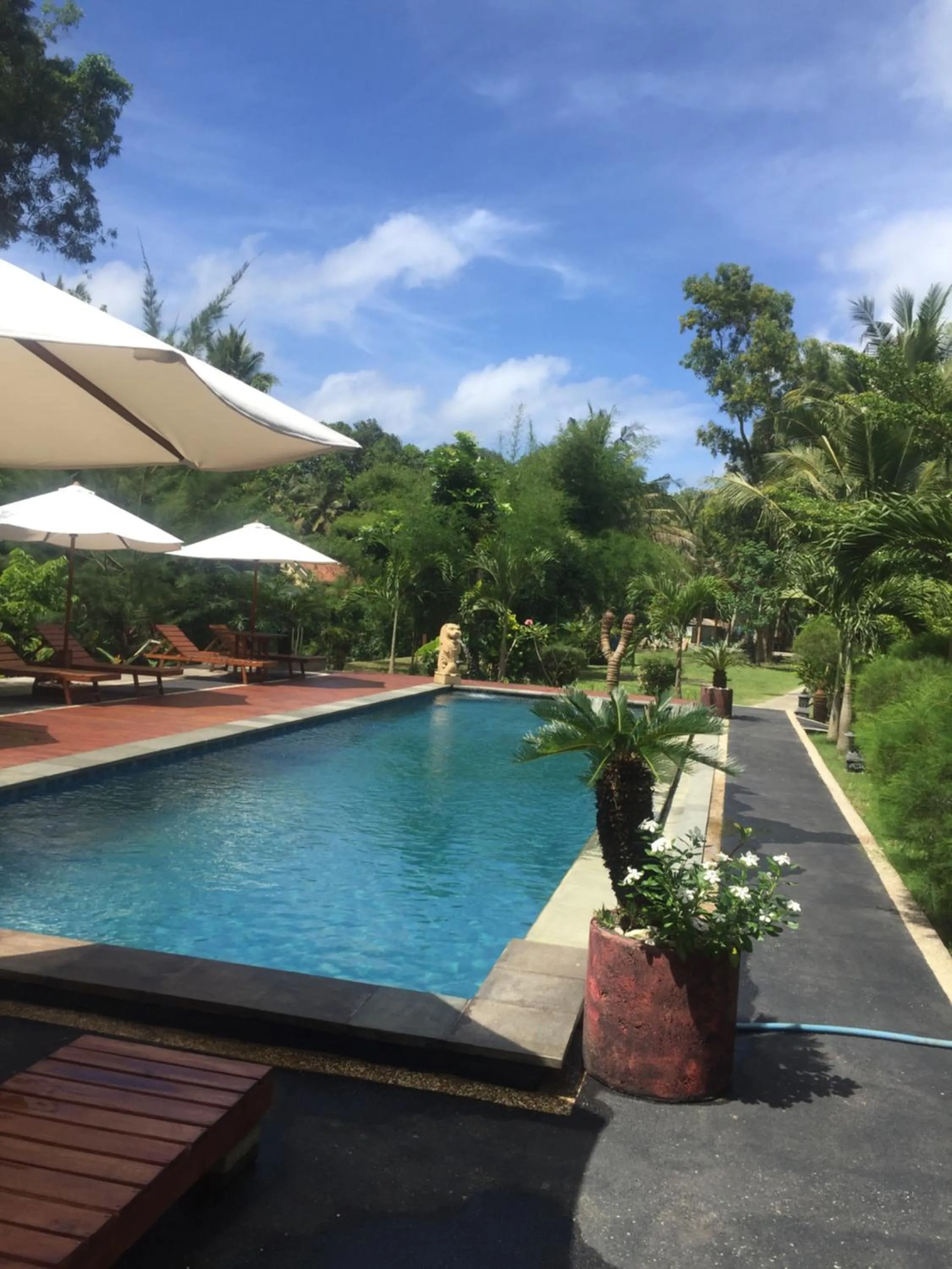 Red island villas