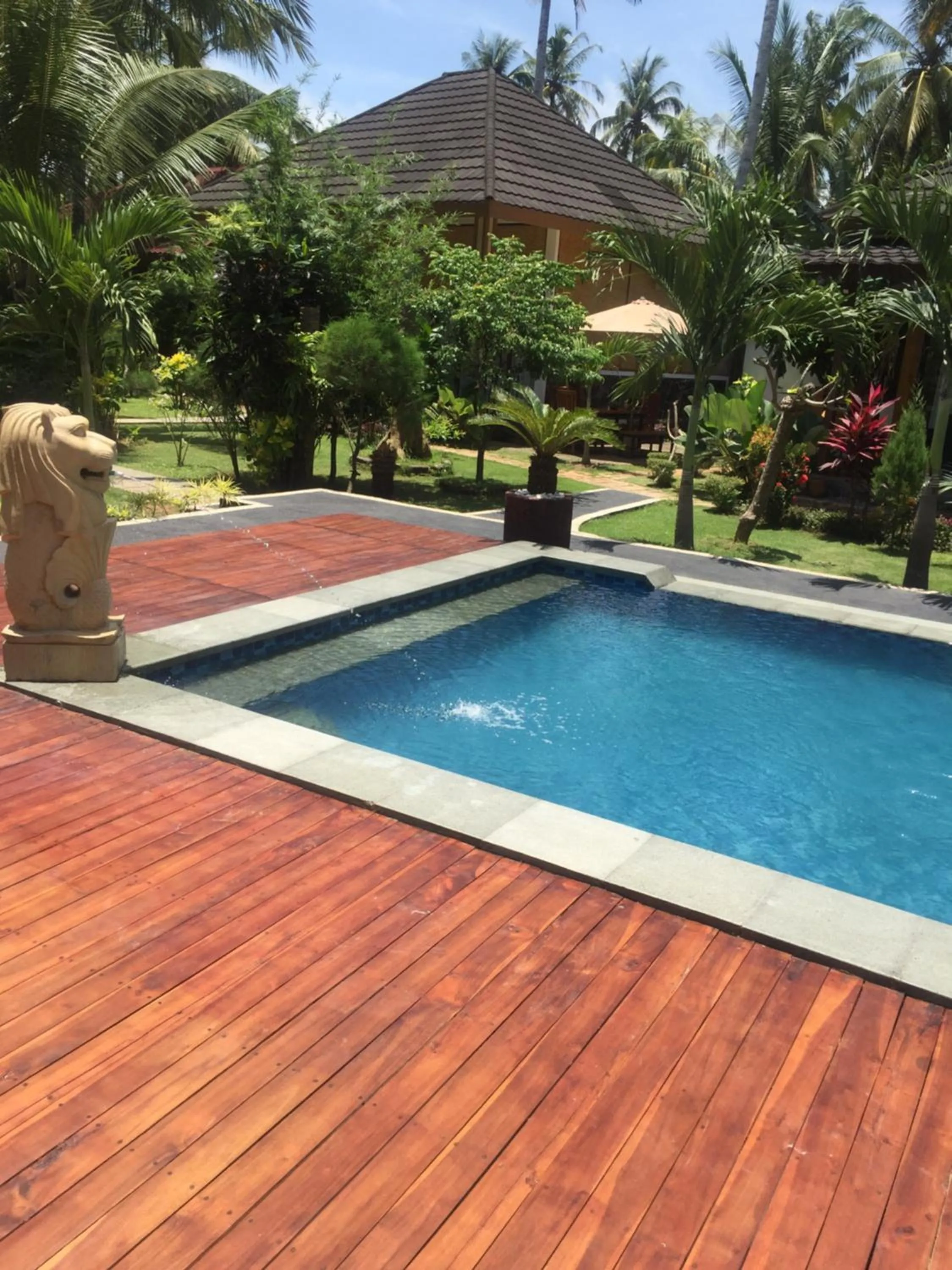 Red island villas