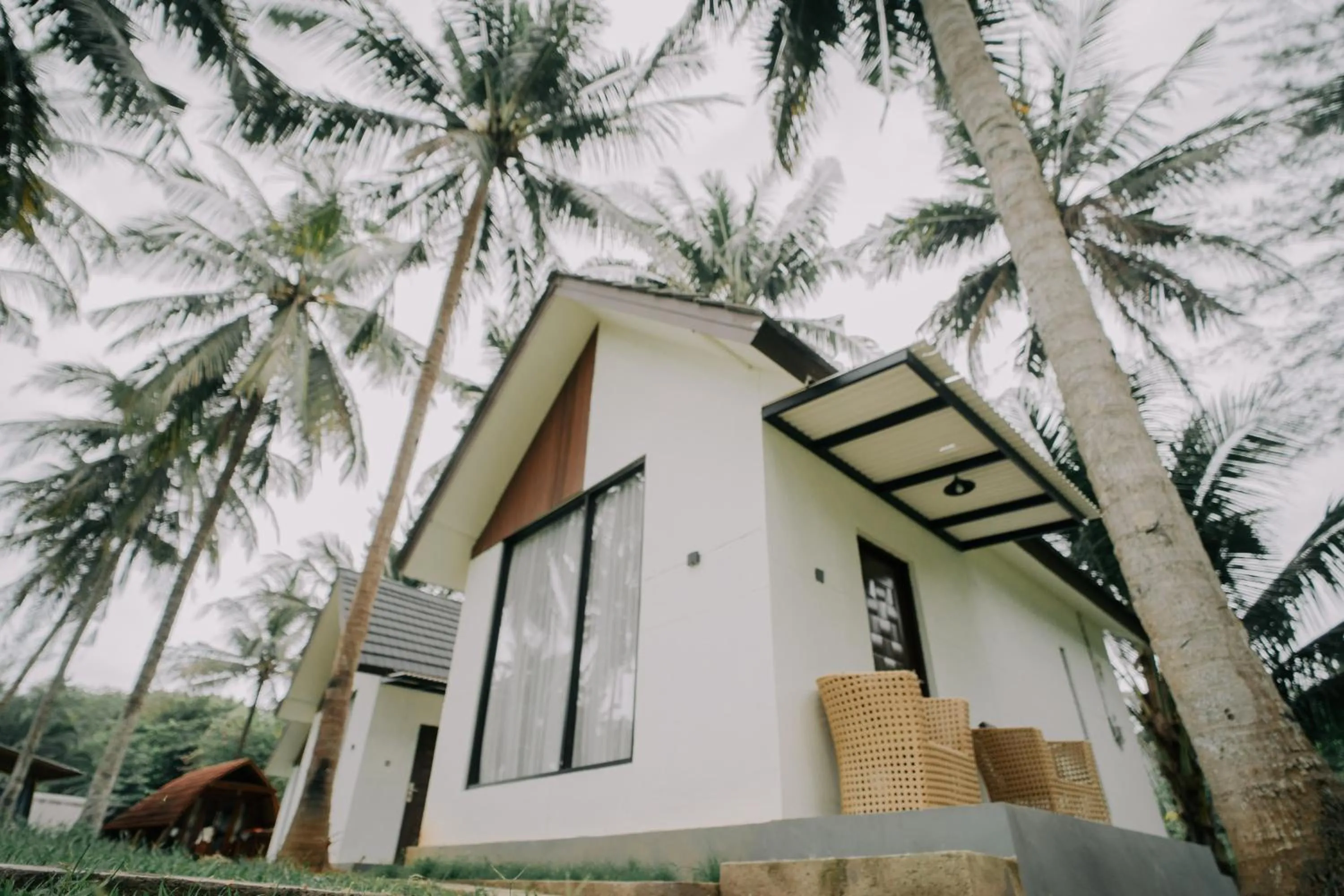 Red island villas