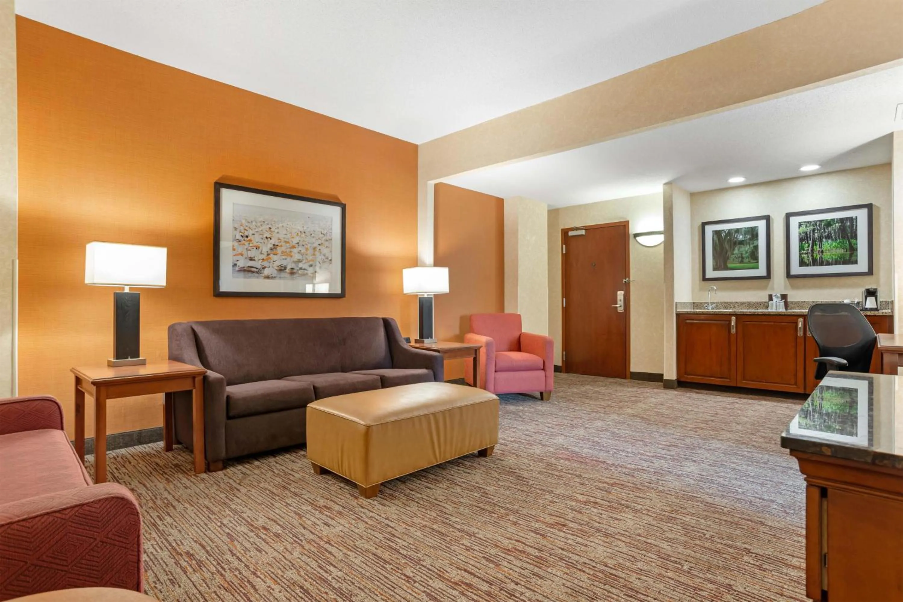 Bedroom in Drury Inn & Suites Baton Rouge