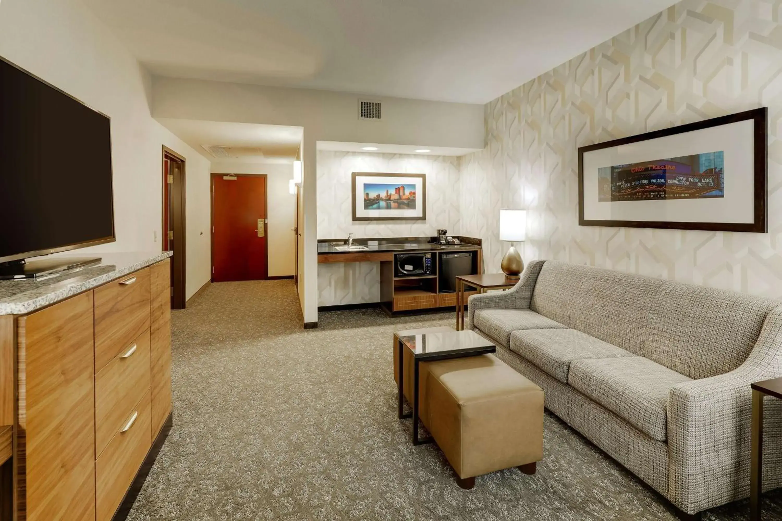 Bedroom in Drury Plaza Hotel Columbus Downtown Bedroom in Drury Plaza Hotel Columbus Downtown