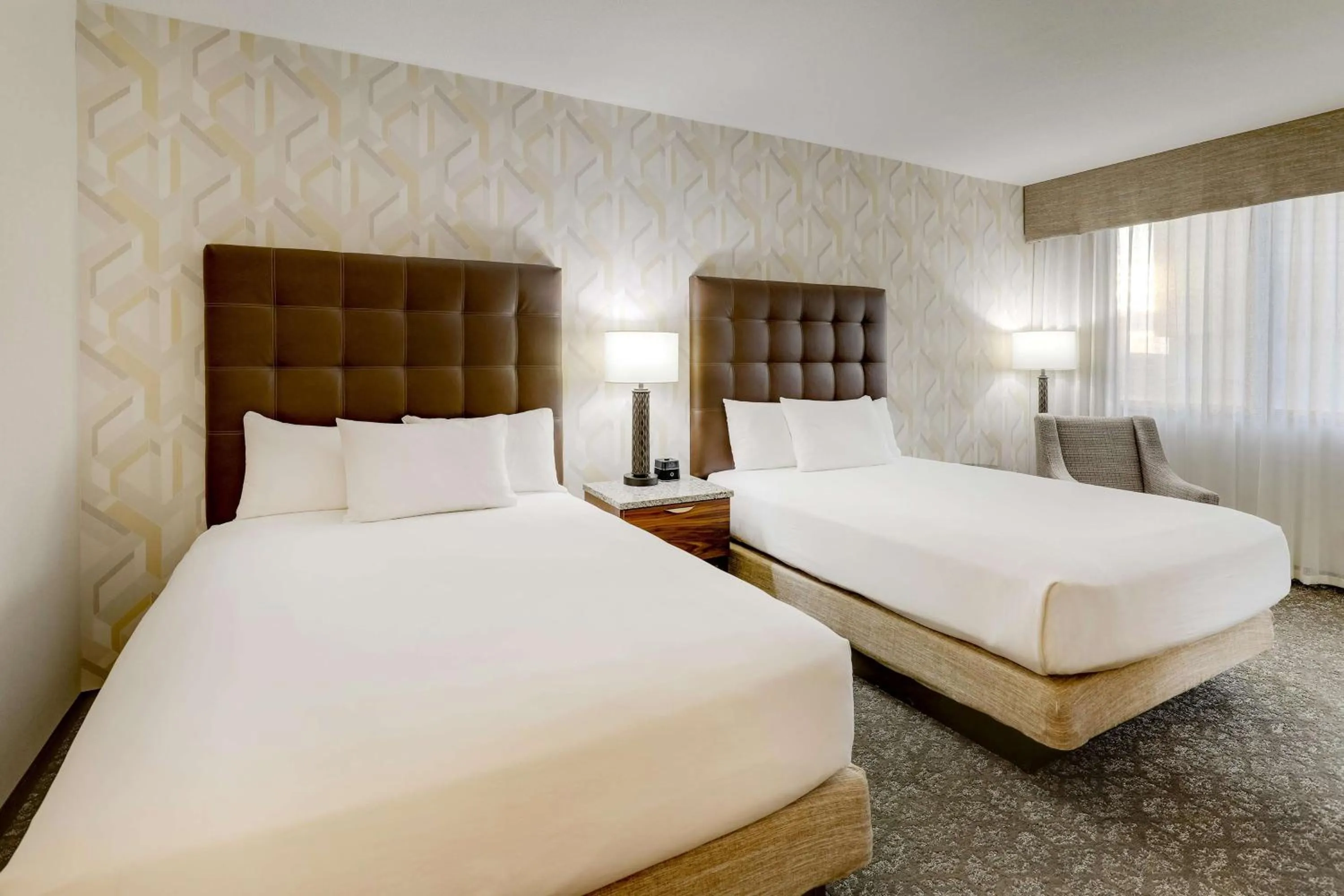 Bedroom, Bed in Drury Plaza Hotel Columbus Downtown