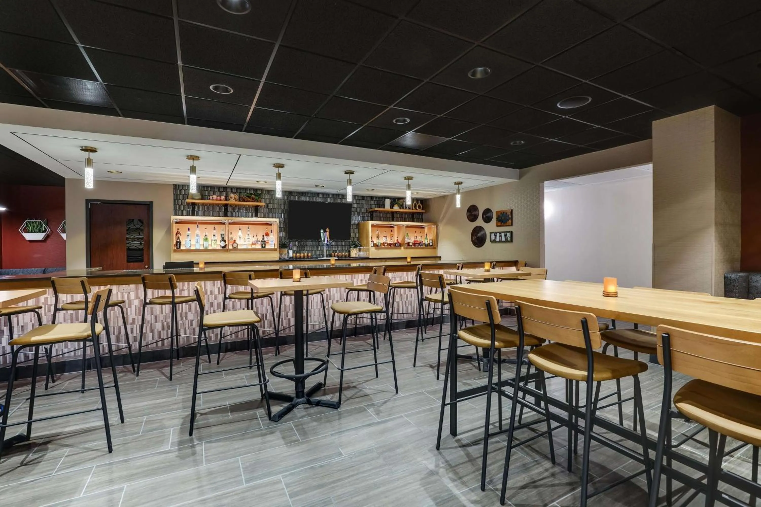 Lounge or bar in Drury Plaza Hotel Columbus Downtown