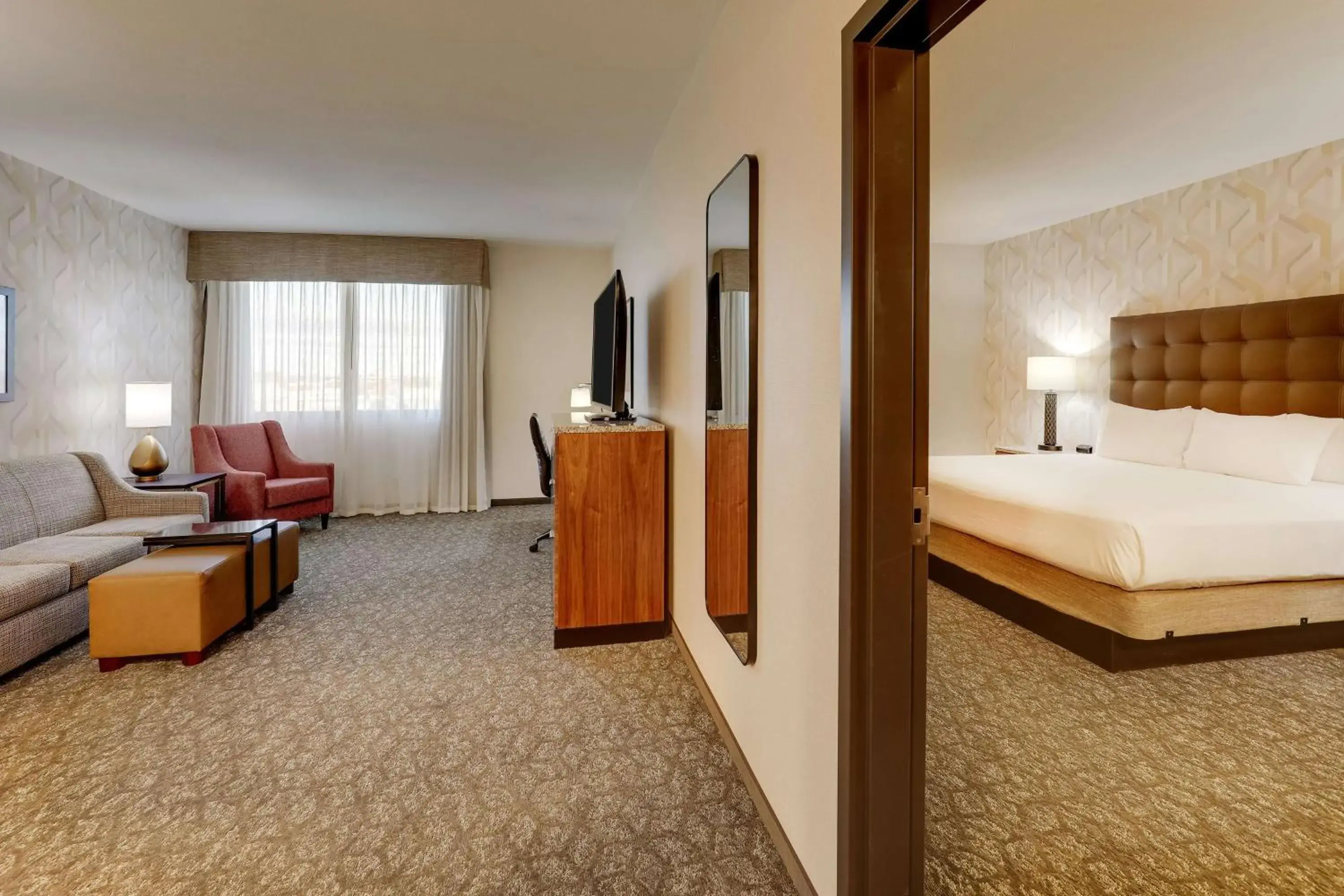 Bedroom, Bed in Drury Plaza Hotel Columbus Downtown Bedroom, Bed in Drury Plaza Hotel Columbus Downtown