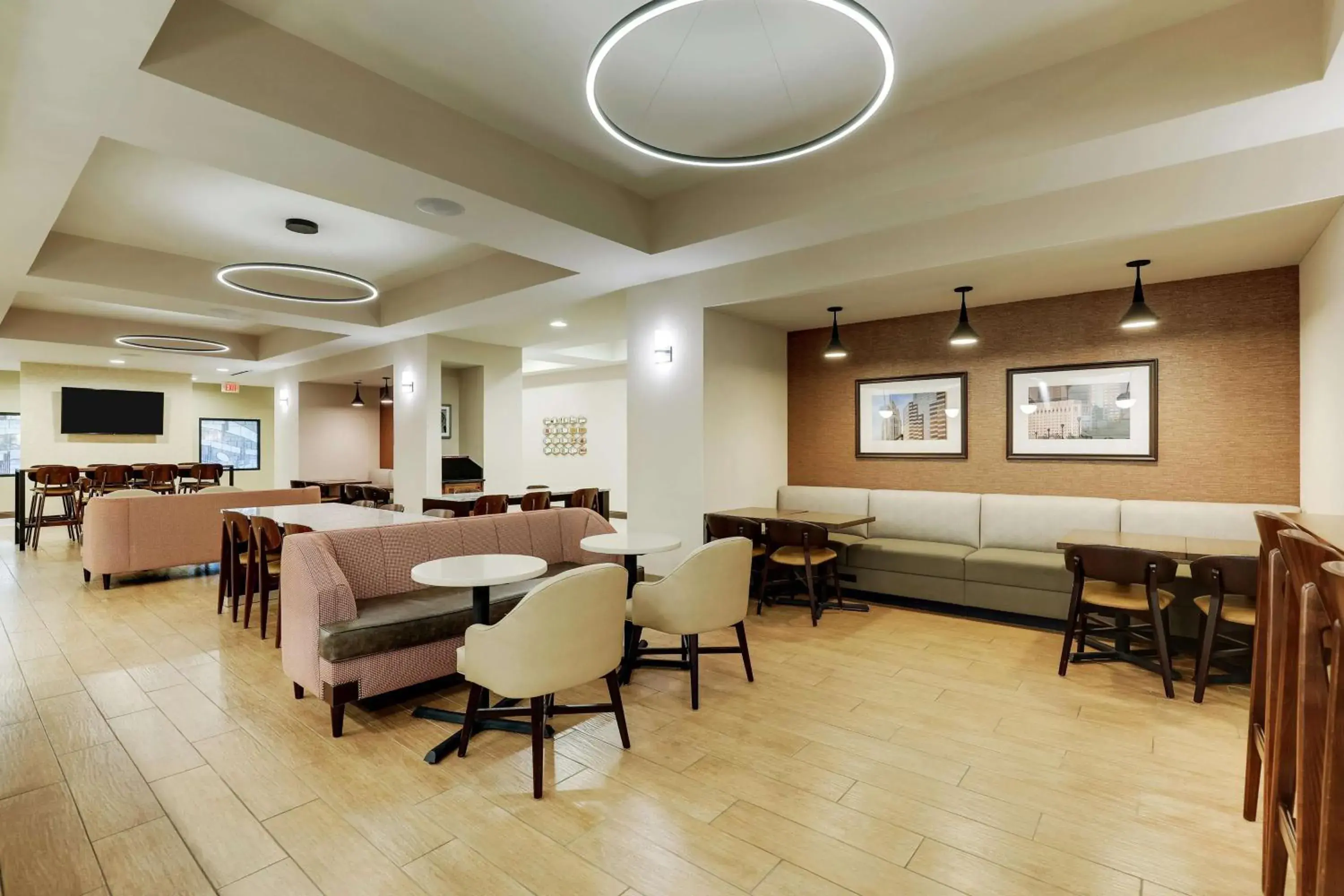 Restaurant/places to eat in Drury Plaza Hotel Columbus Downtown Restaurant/places to eat in Drury Plaza Hotel Columbus Downtown