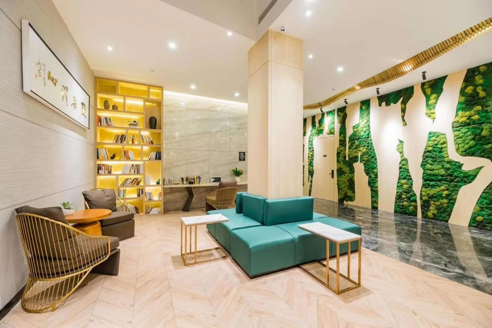 Atour Hotel Shangrao Central Square