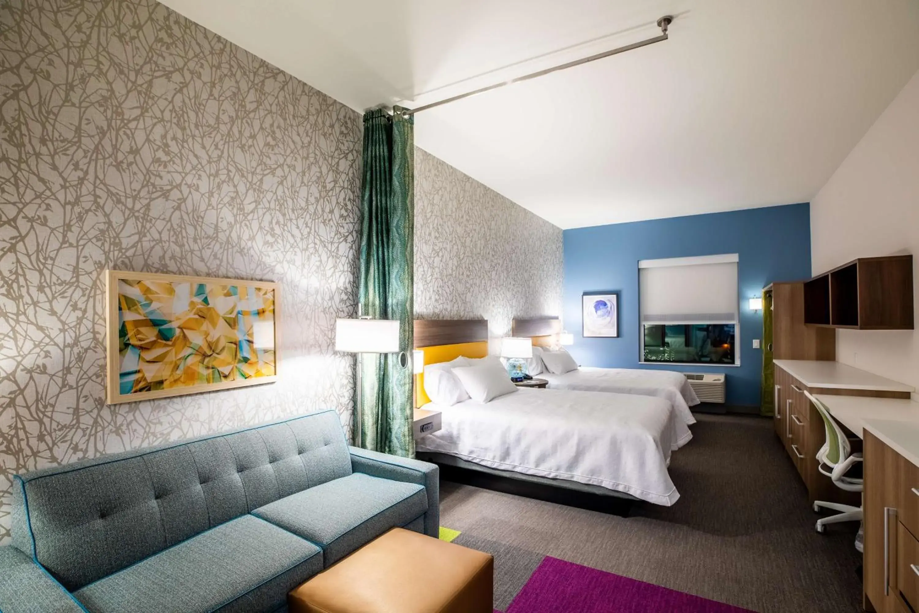 Living room, Bed in Home2 Suites By Hilton Jekyll Island Living room, Bed in Home2 Suites By Hilton Jekyll Island