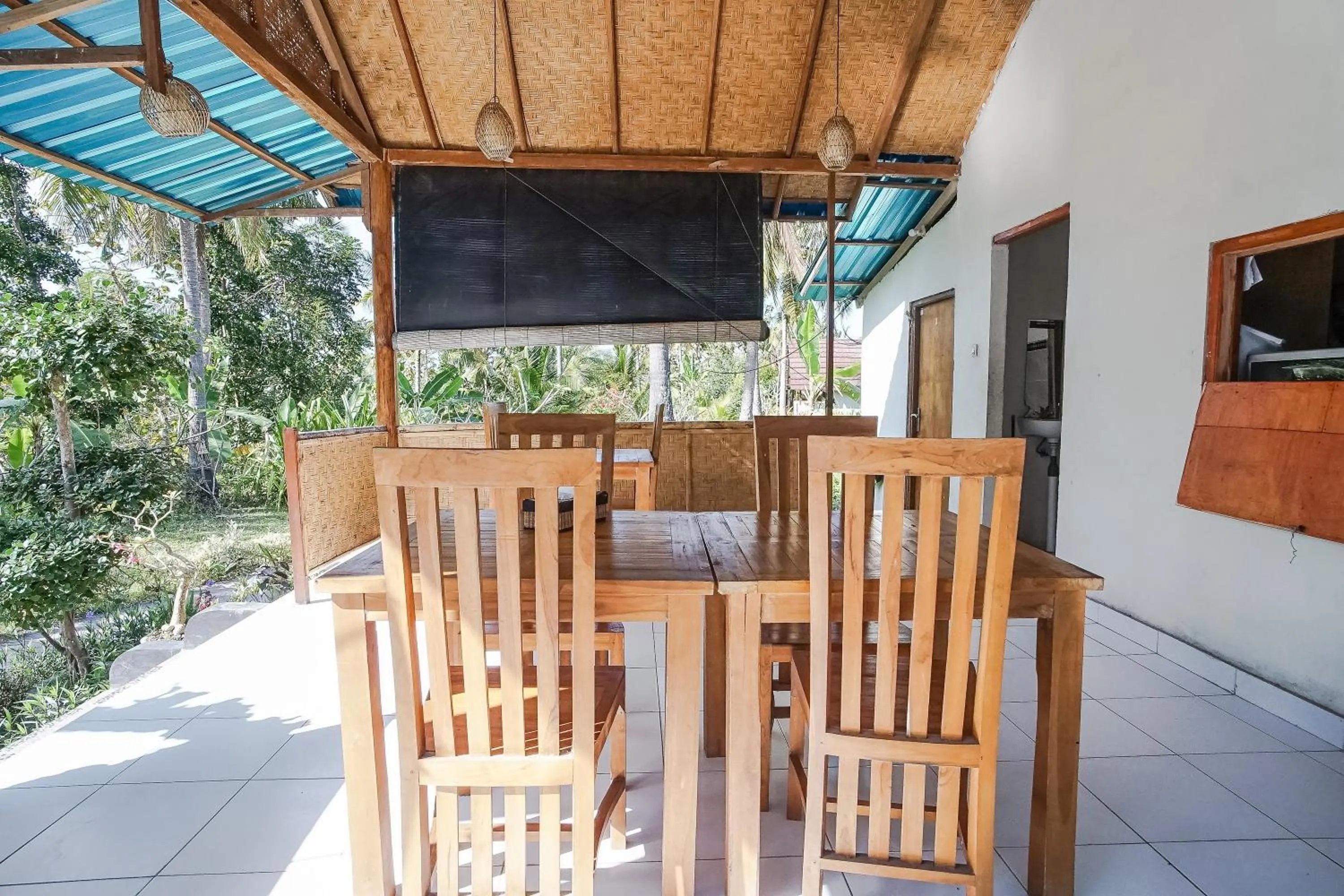 Property building in Penida Lapaya Bungalows Nusa Penida