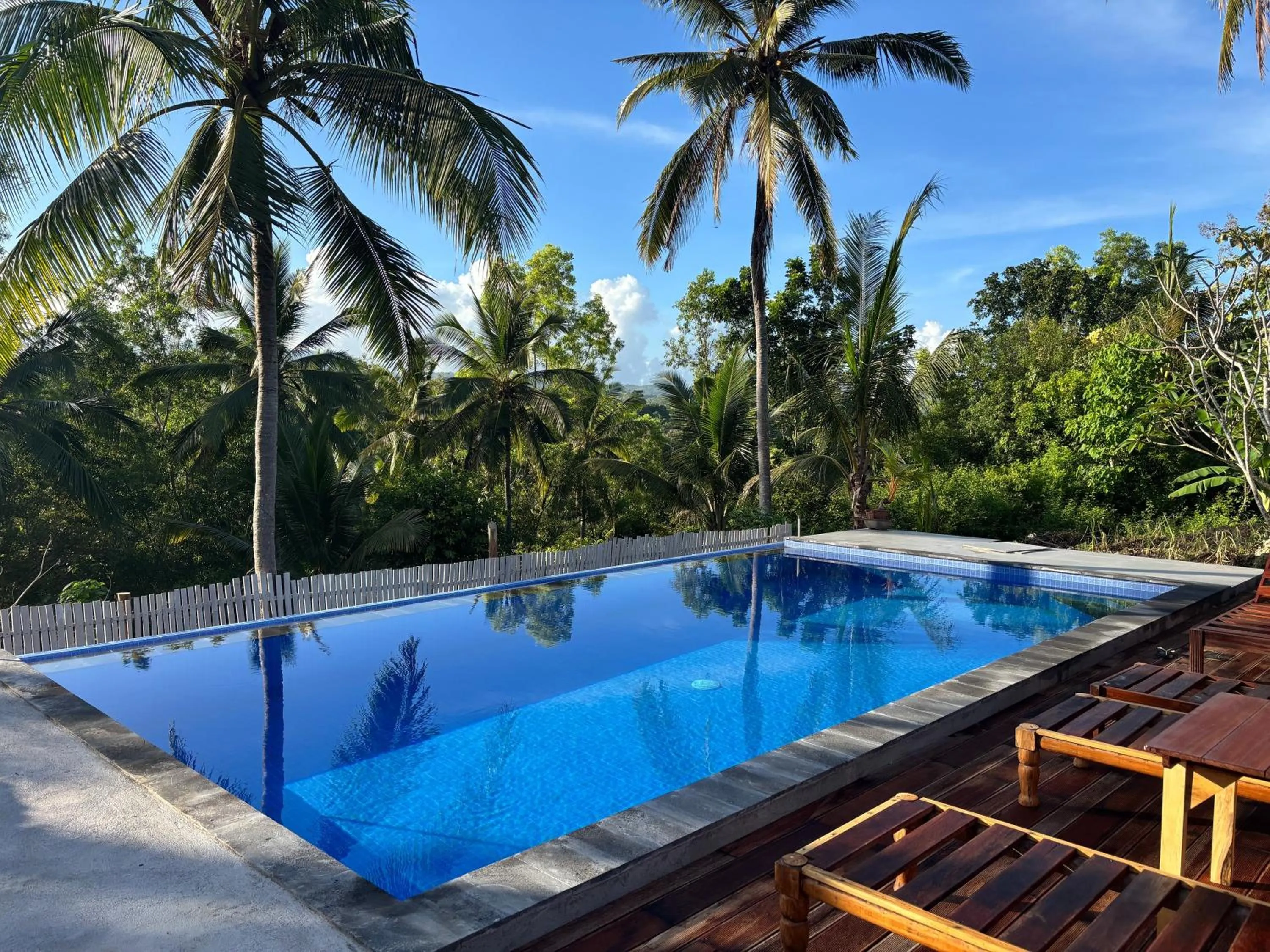 Swimming pool in Penida Lapaya Bungalows Nusa Penida