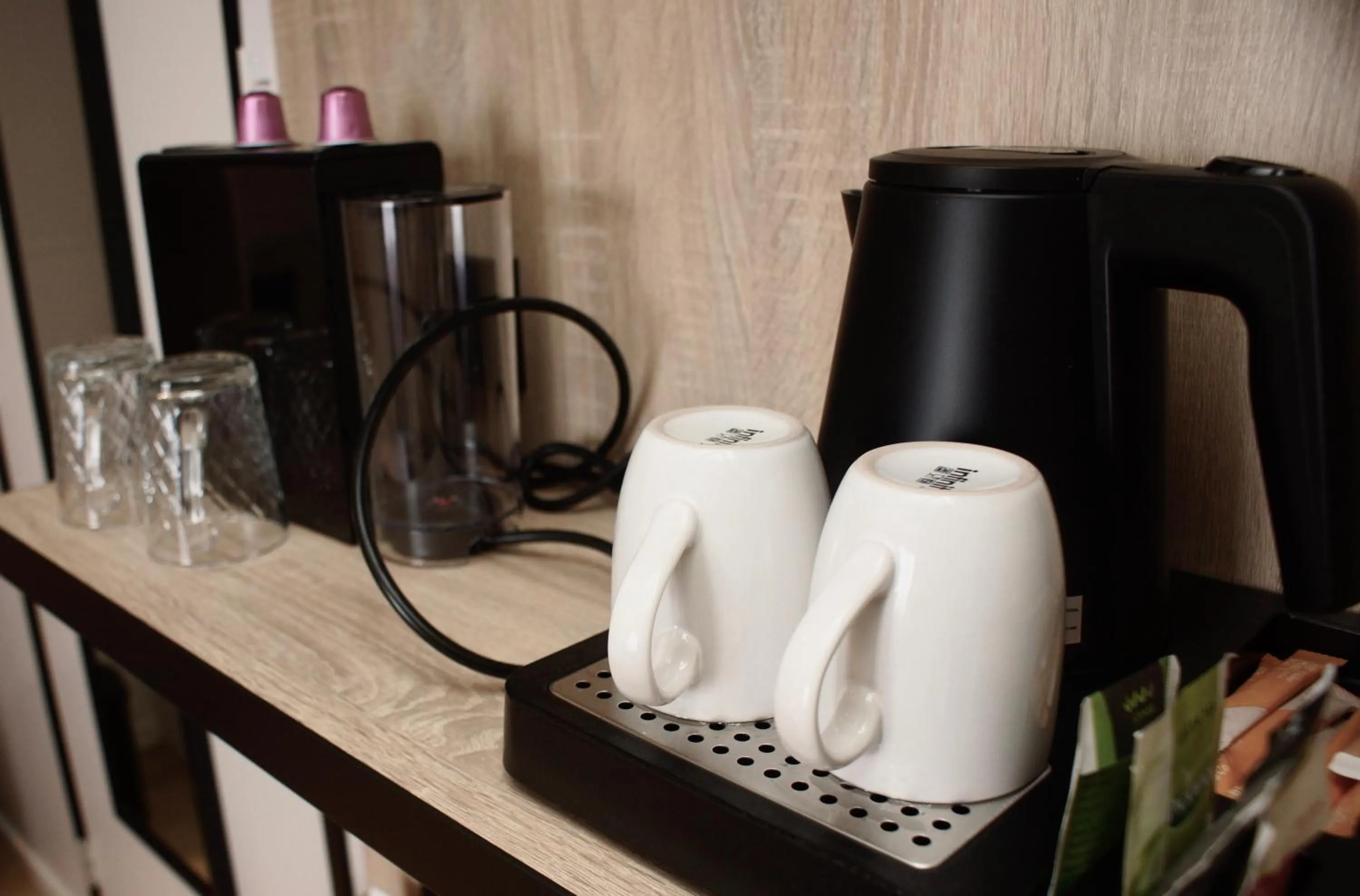 Coffee/tea facilities in Hotel van Gelder