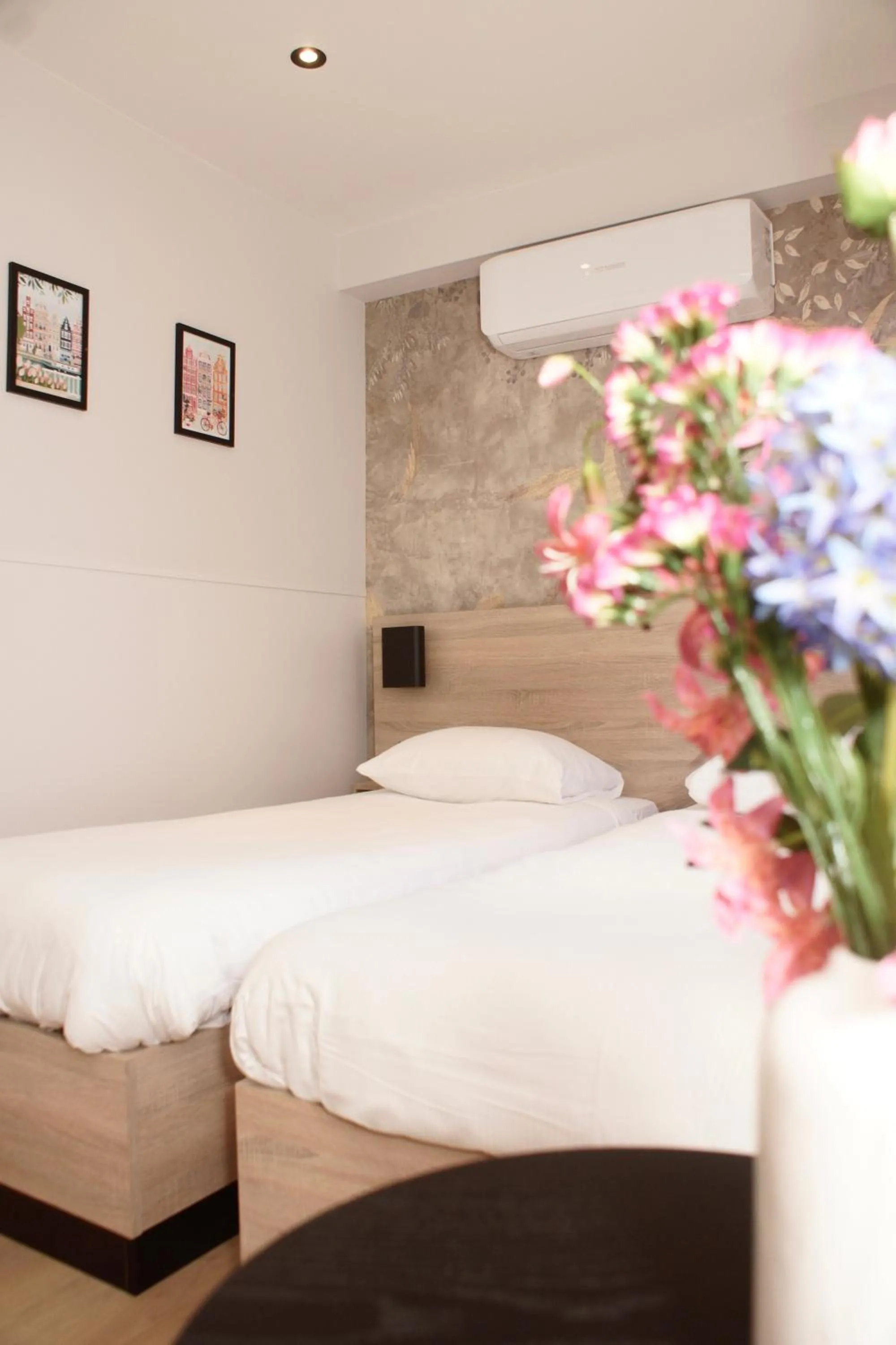 Bed in Hotel van Gelder