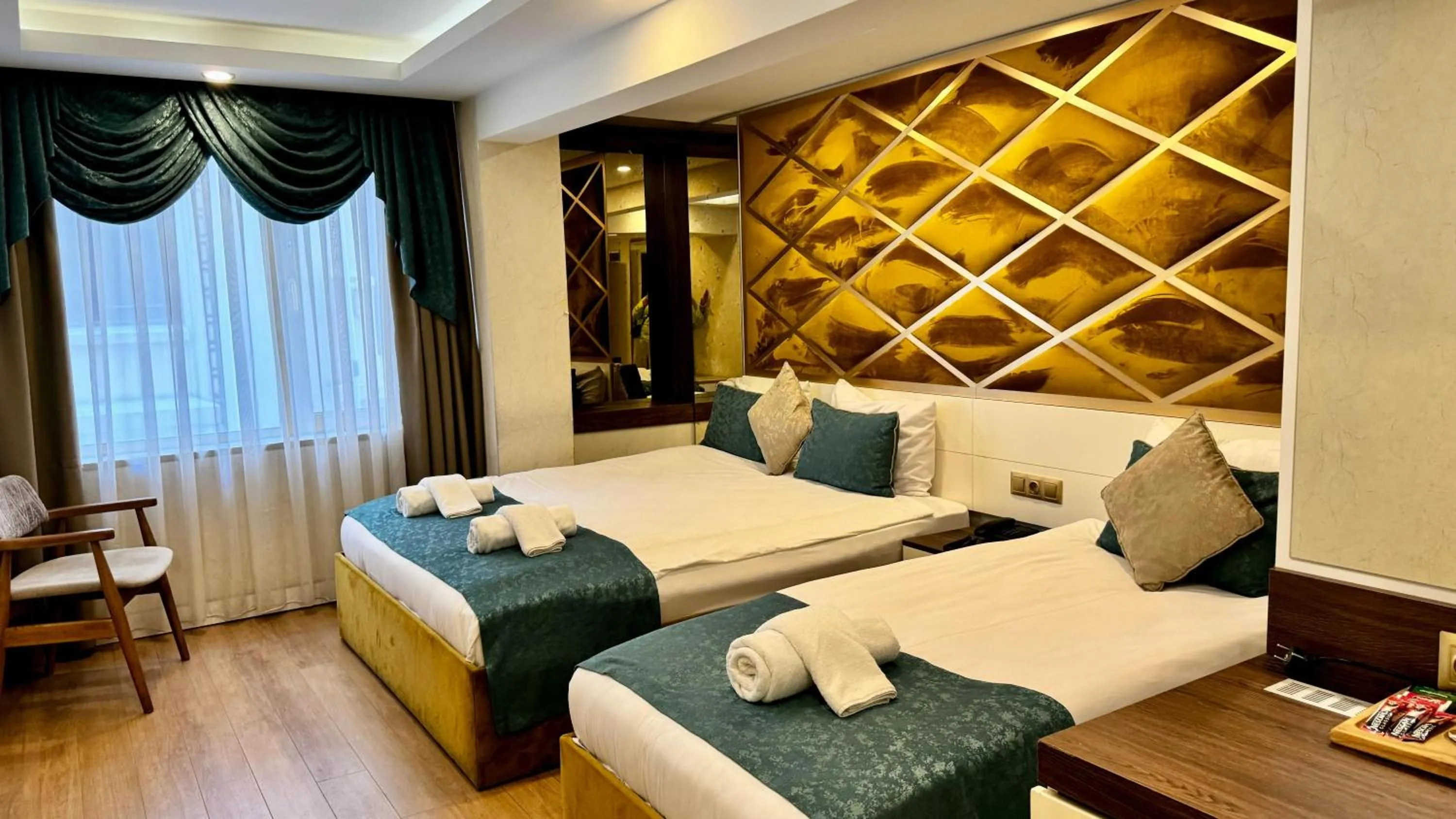 Bedroom, Bed in Burj Al Istanbul