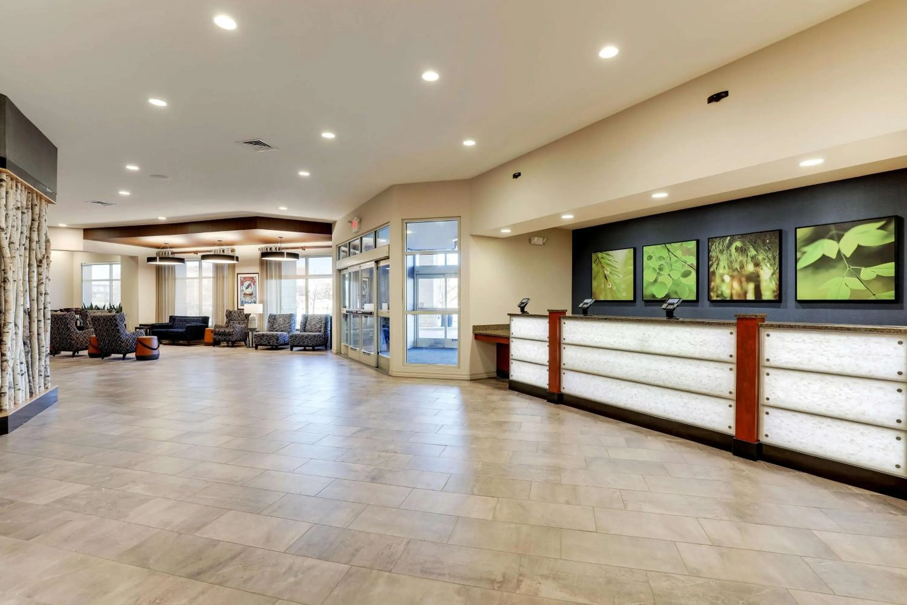 Lobby or reception in Drury Plaza Hotel Denver Westminster