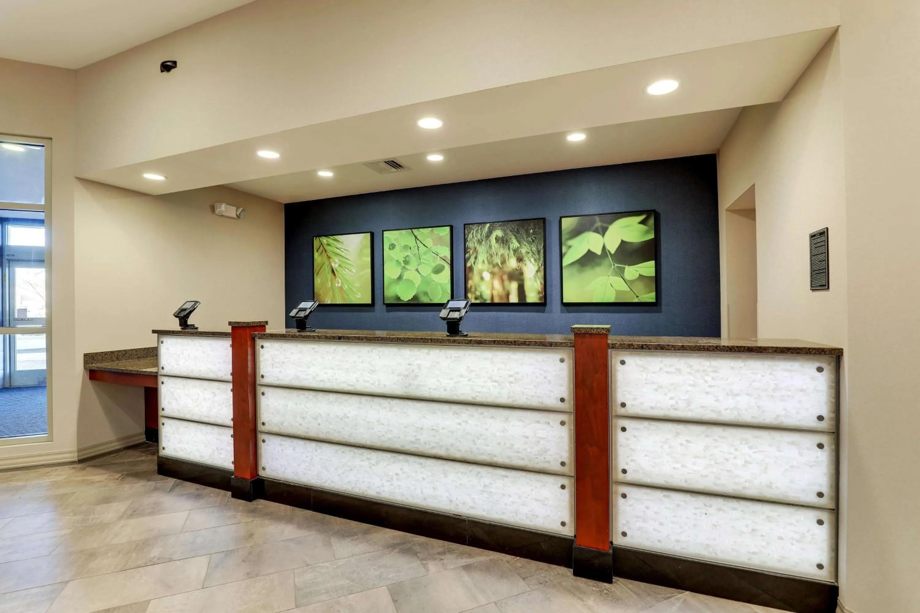 Lobby or reception in Drury Plaza Hotel Denver Westminster