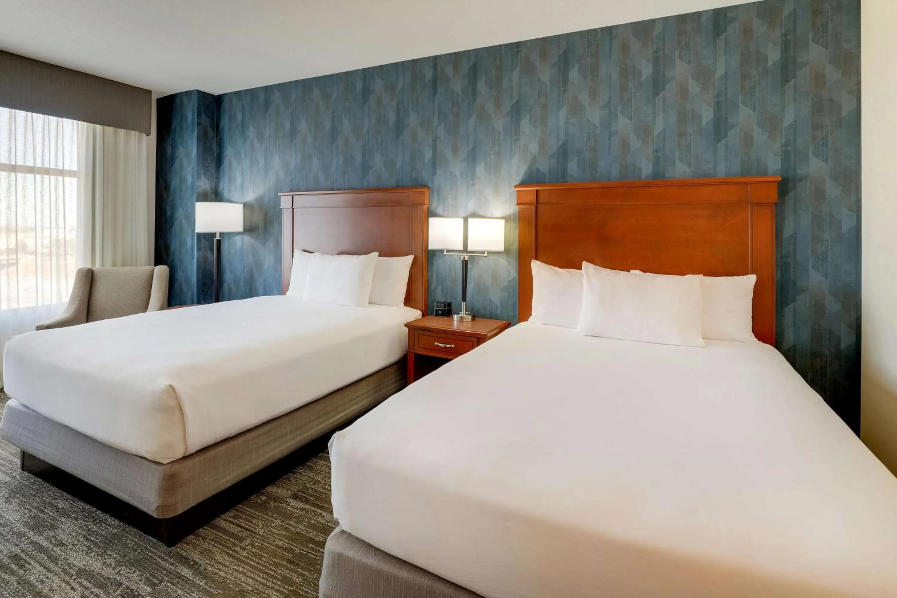 Bedroom, Bed in Drury Plaza Hotel Denver Westminster