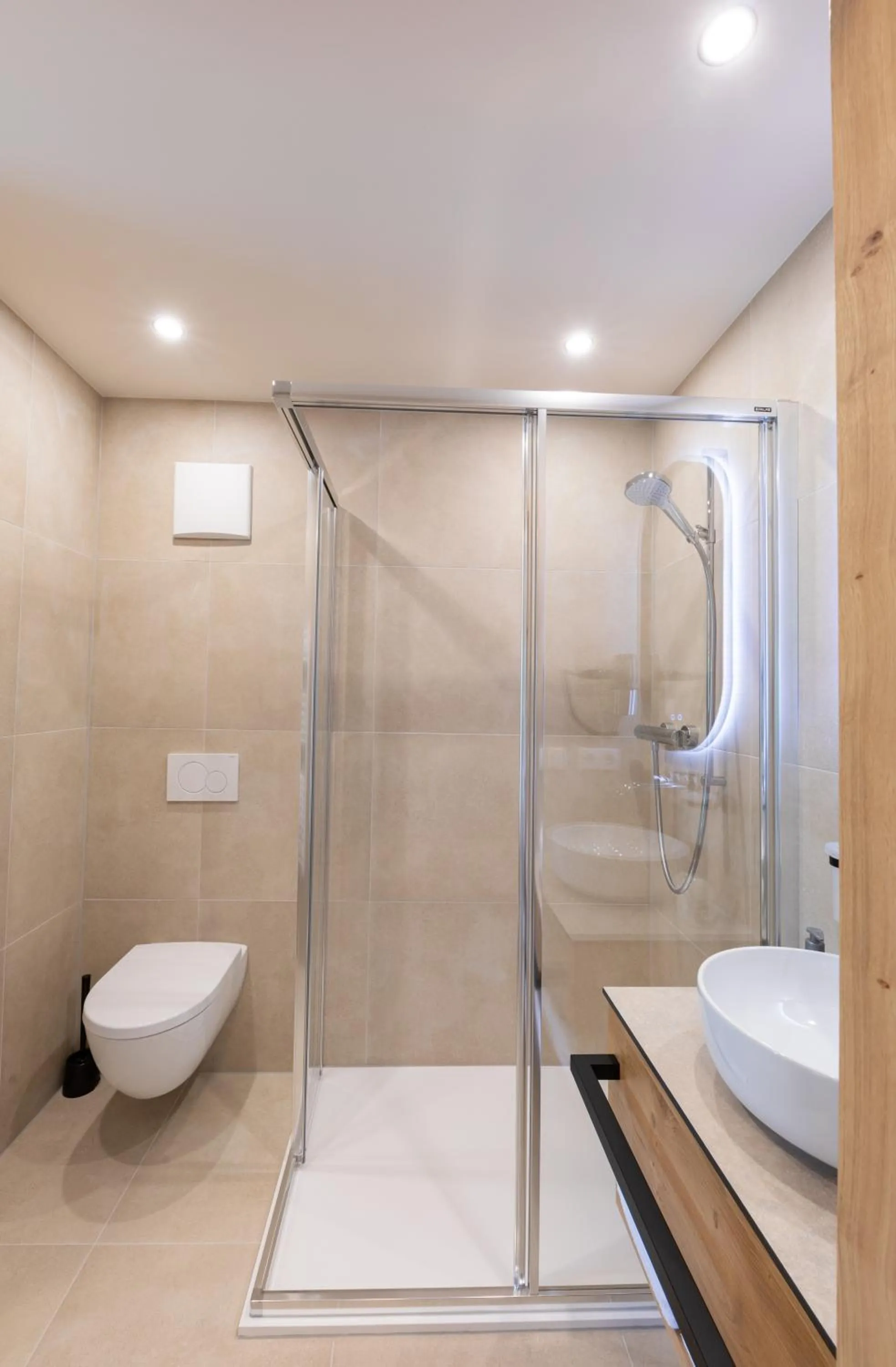 Bathroom in Hotel Die Pflegerbrücke