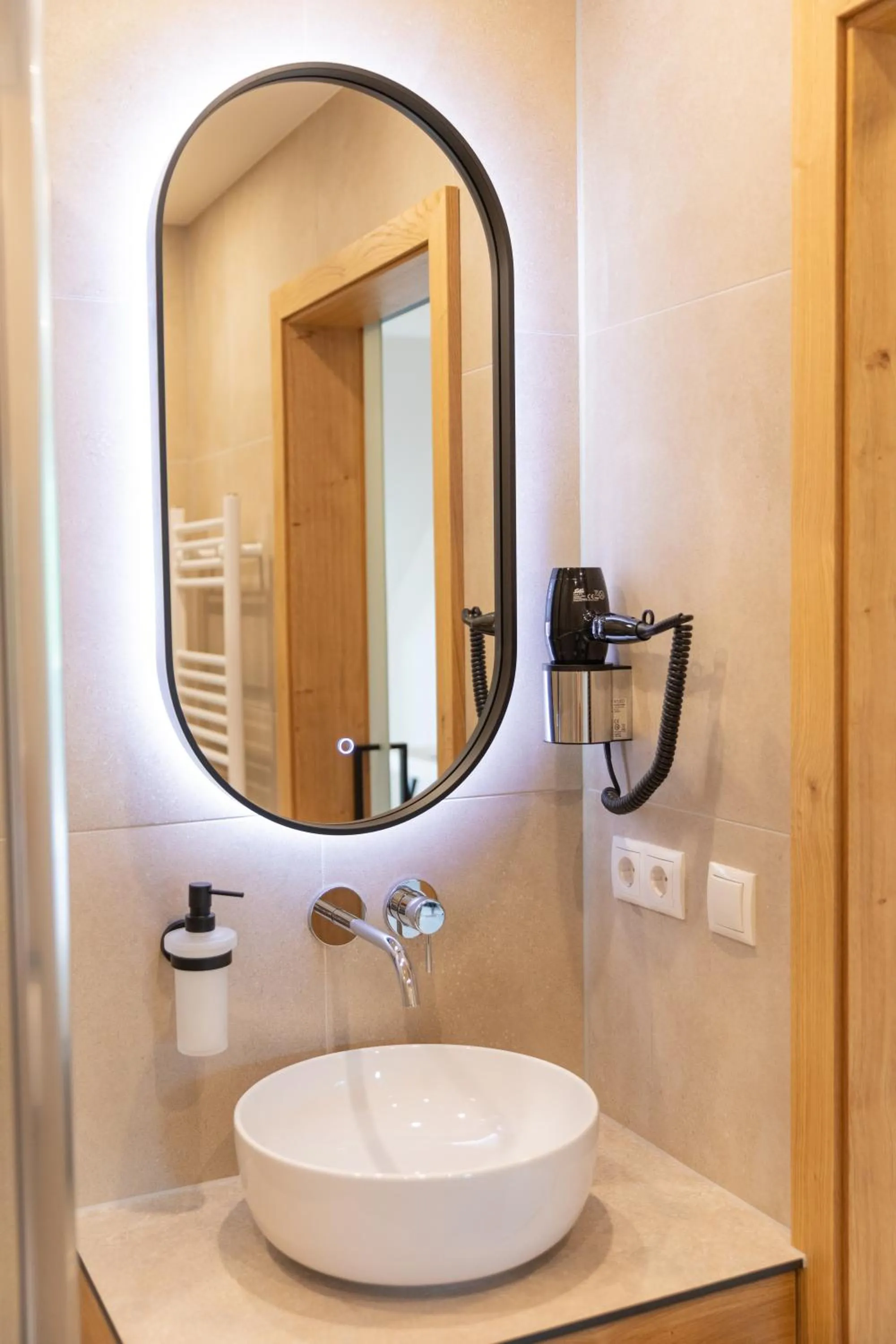 Bathroom in Hotel Die Pflegerbrücke