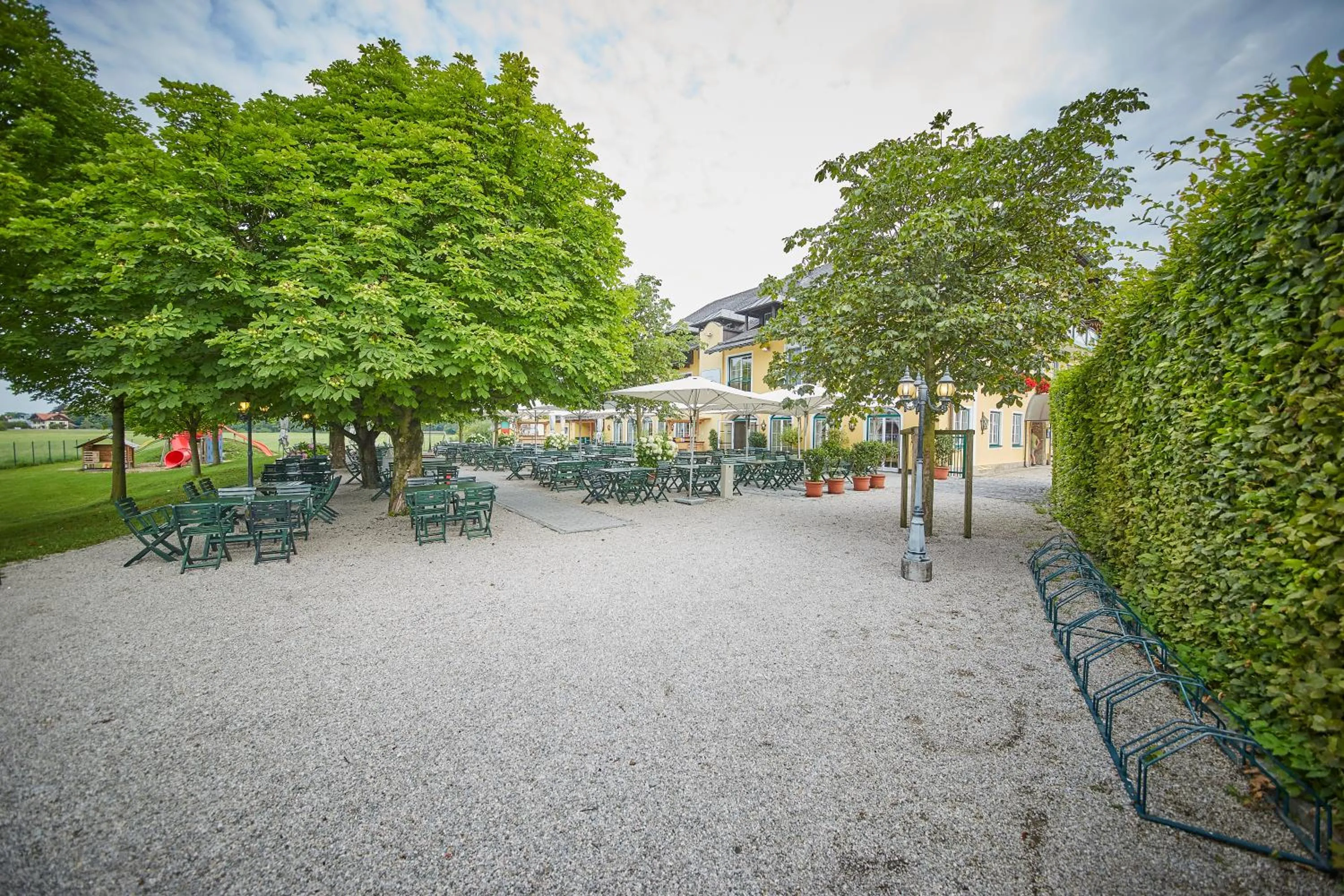 Property building in Hotel Die Pflegerbrücke