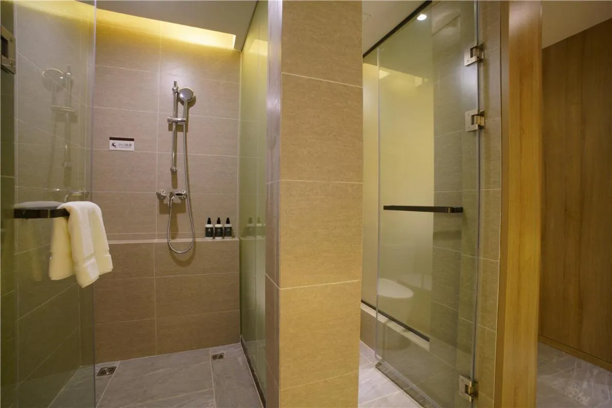 Shower in Atour Hotel Guangzhou Yueqiao Branch
