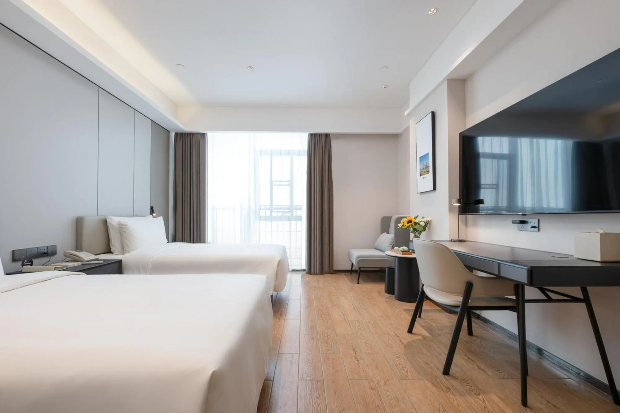 Bed in Atour Hotel Guangzhou Yueqiao Branch