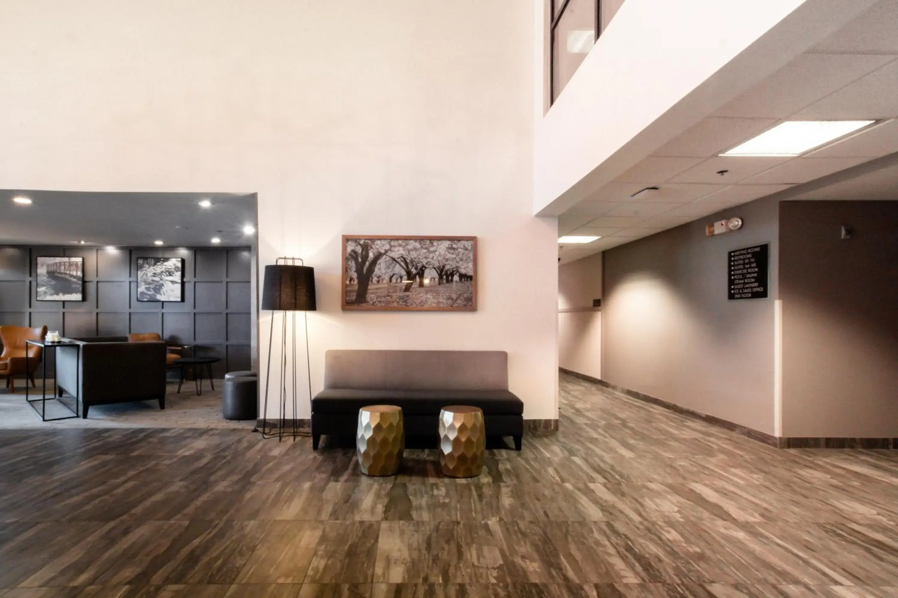 Lobby or reception in Oxford Suites Chico Lobby or reception in Oxford Suites Chico